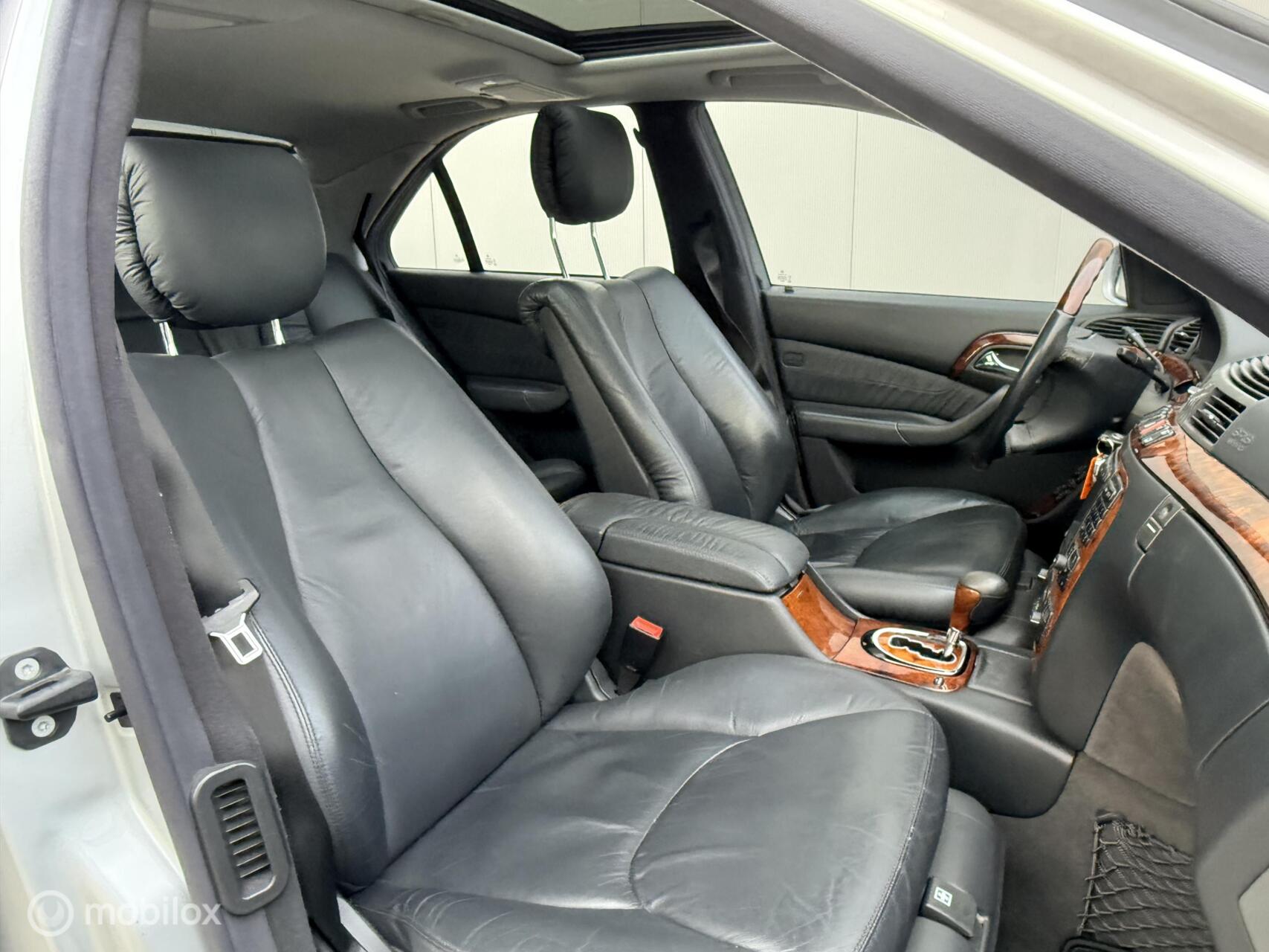Foto van Mercedes-Benz S 500