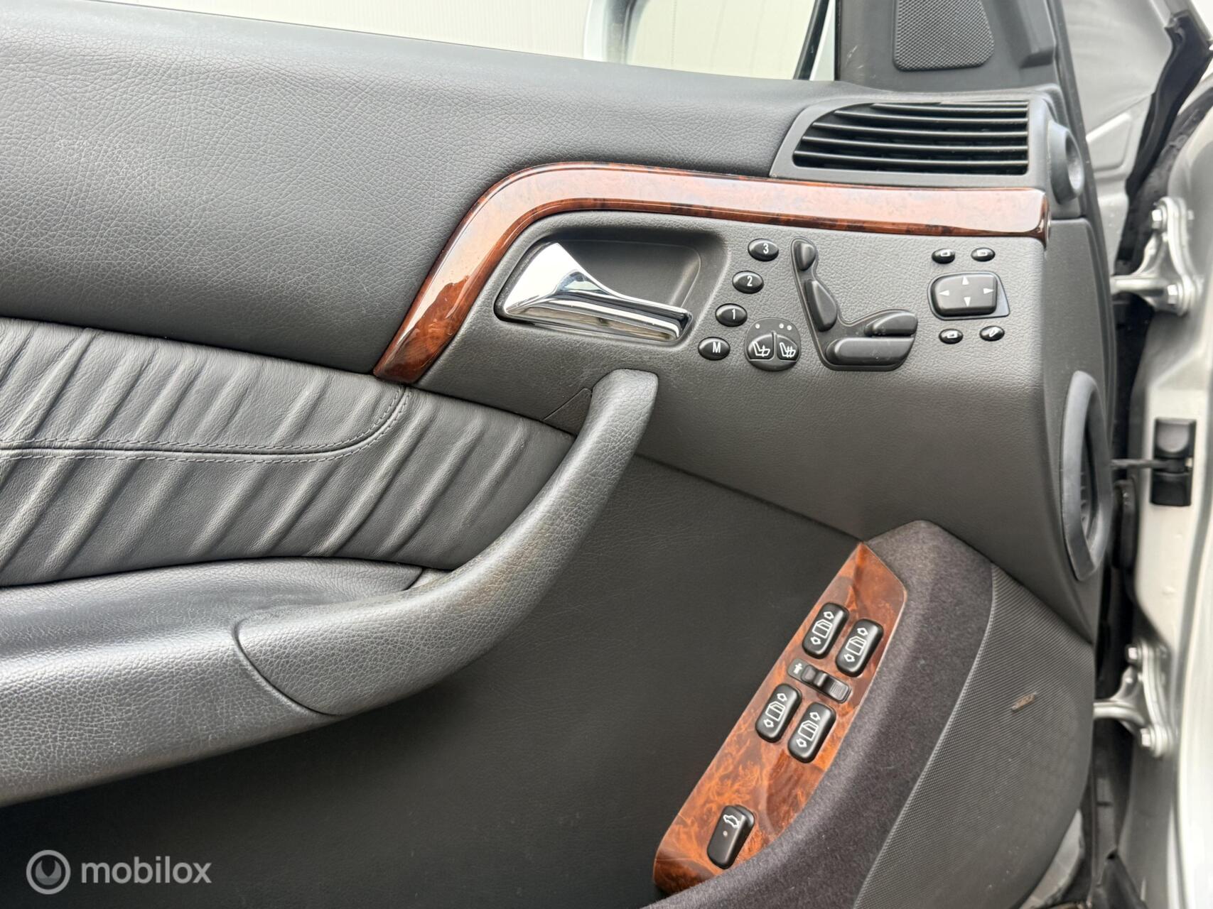 Foto van Mercedes-Benz S 500