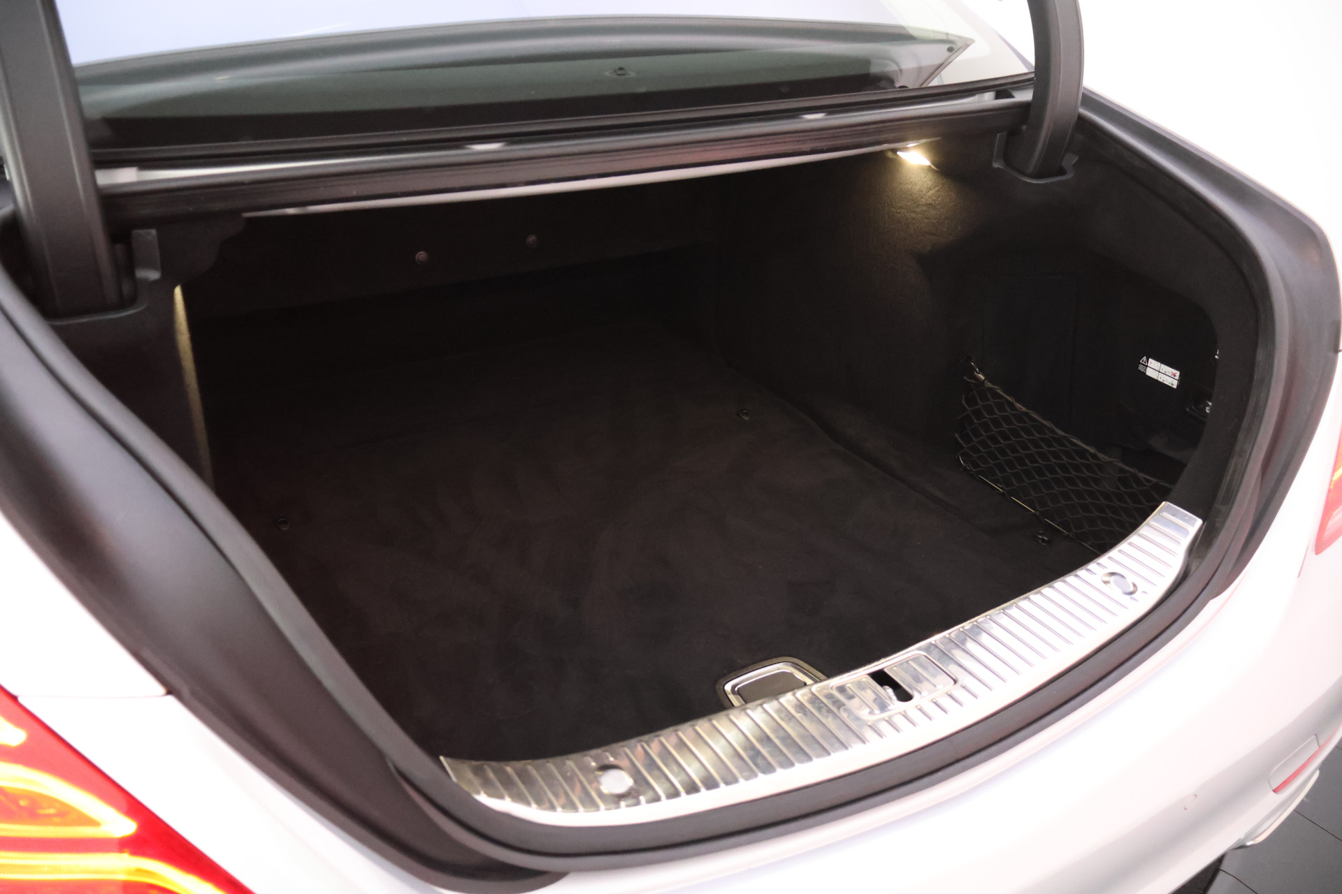 Foto van Mercedes-Benz S 500