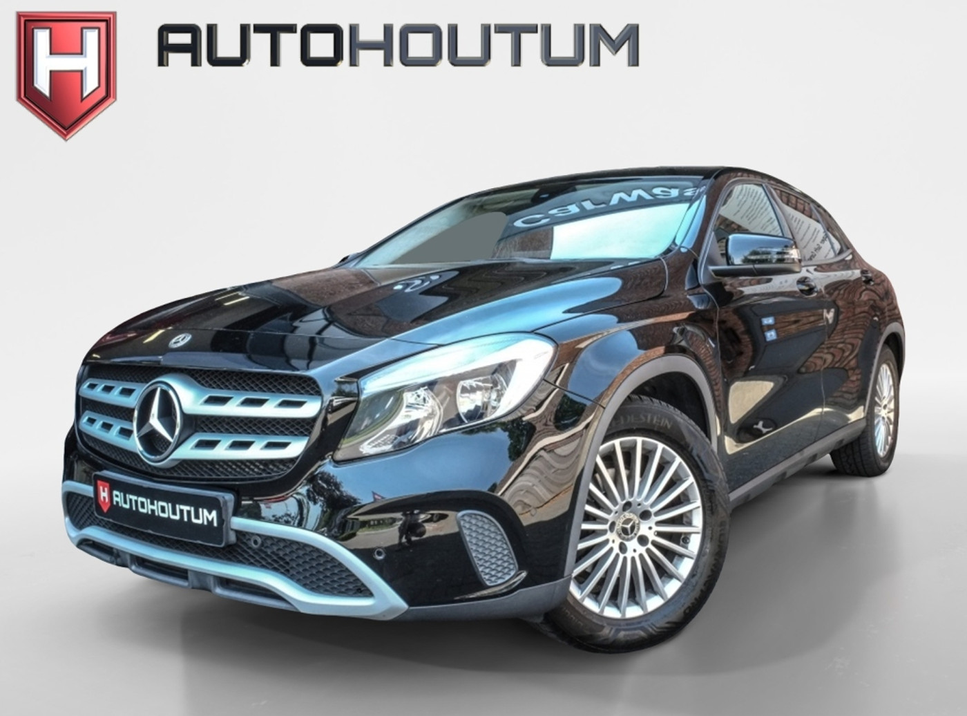 Mercedes-Benz Gla 180 180 Business Solution | Achteruitrijcamera | Navi | Stoelverwarm 2018 - voorkant