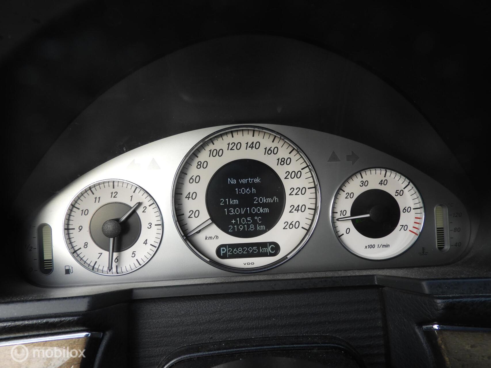 Foto van Mercedes-Benz E 200 Kompressor
