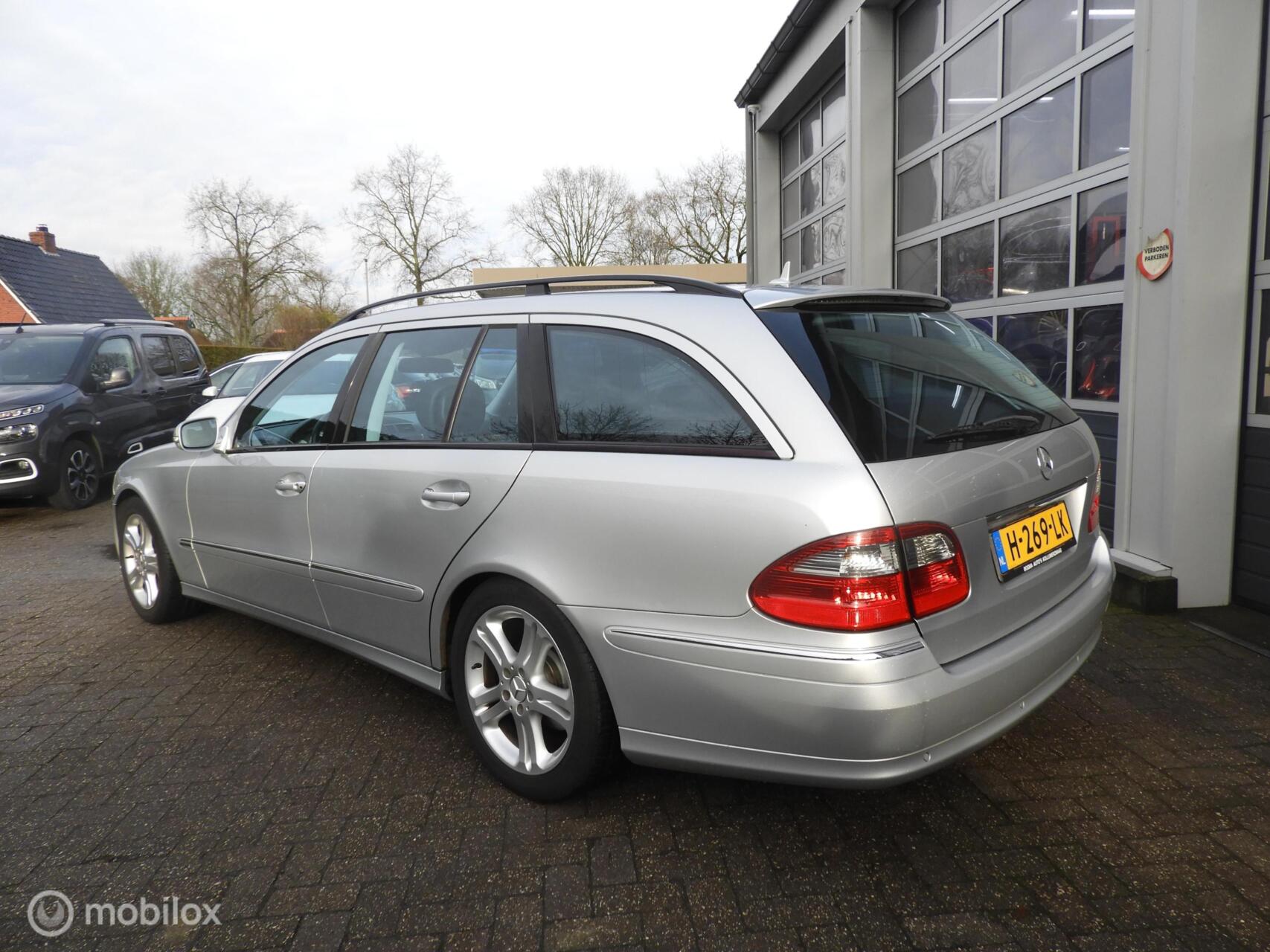 Foto van Mercedes-Benz E 200 Kompressor