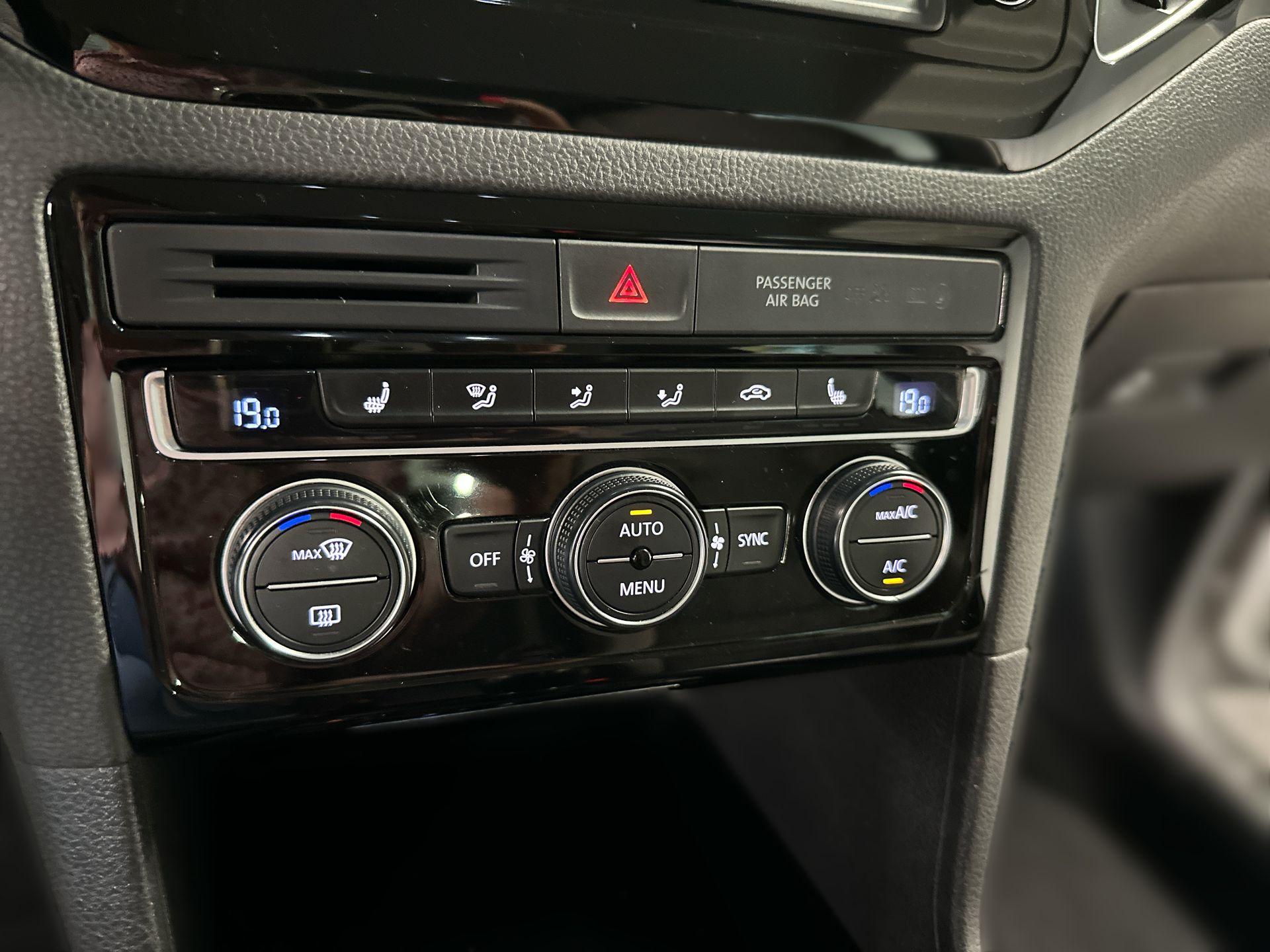 Foto van Volkswagen Golf Sportsvan