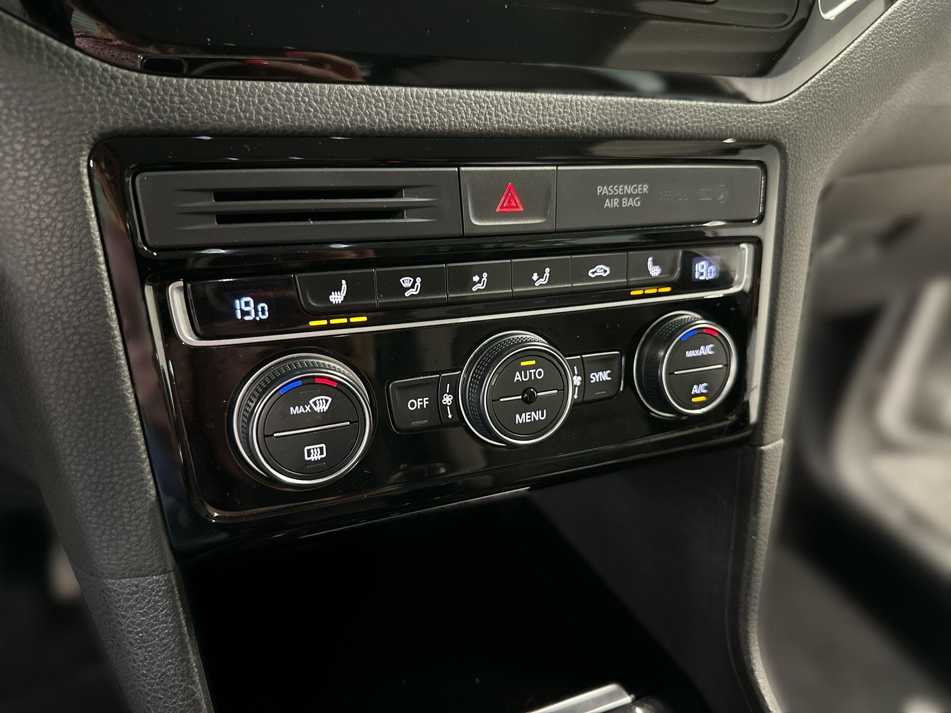 Foto van Volkswagen Golf Sportsvan