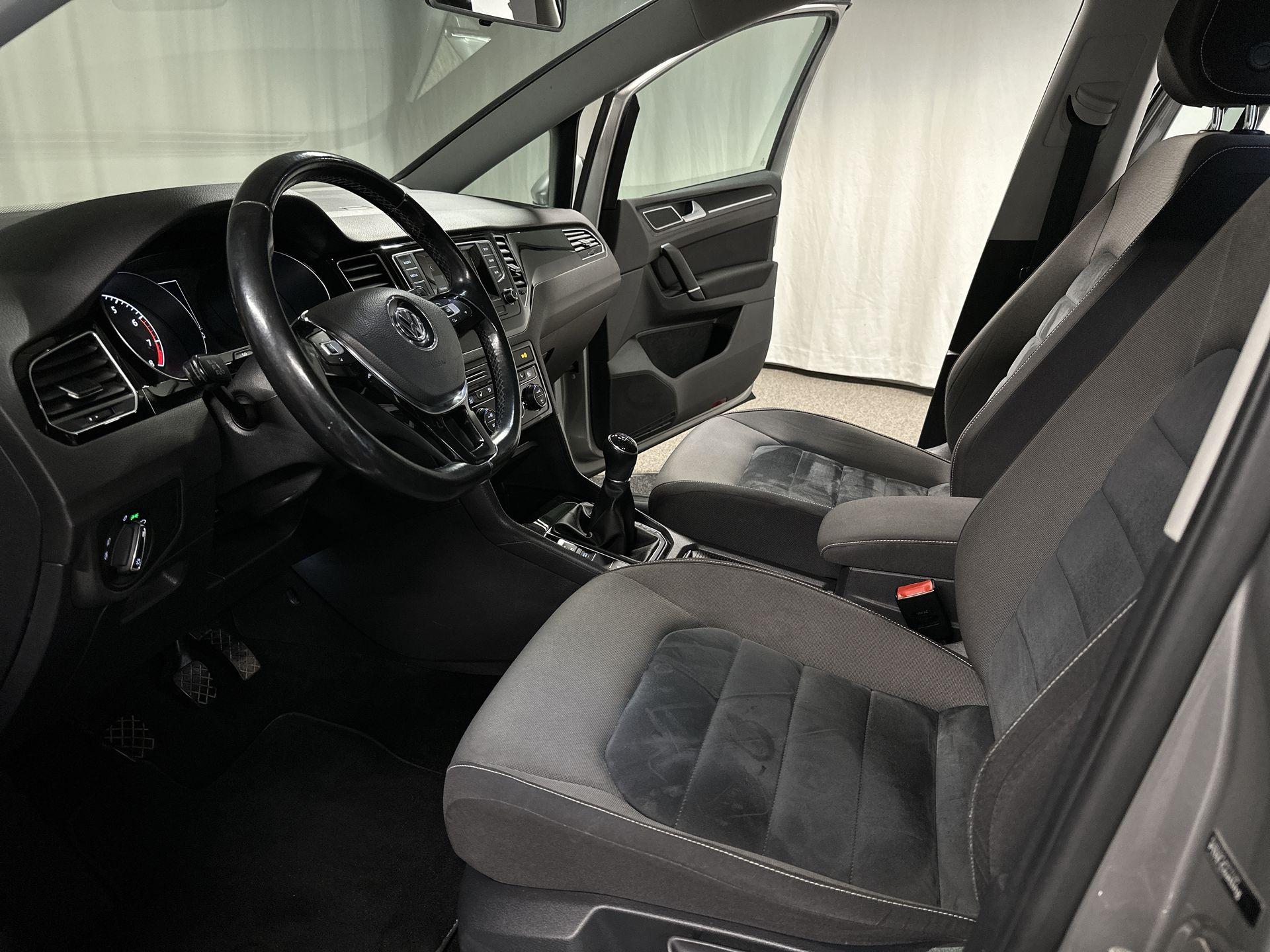Foto van Volkswagen Golf Sportsvan
