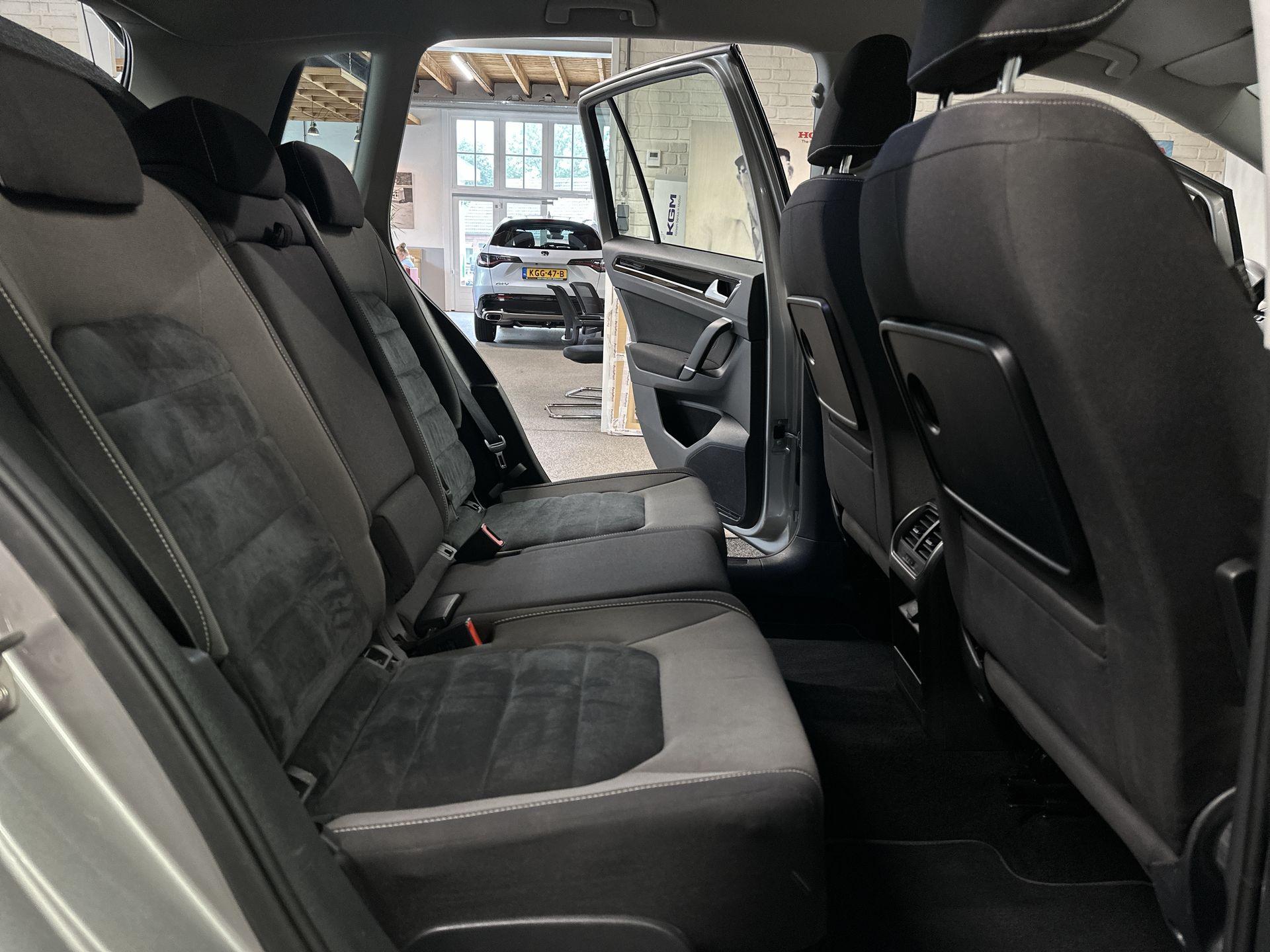 Foto van Volkswagen Golf Sportsvan