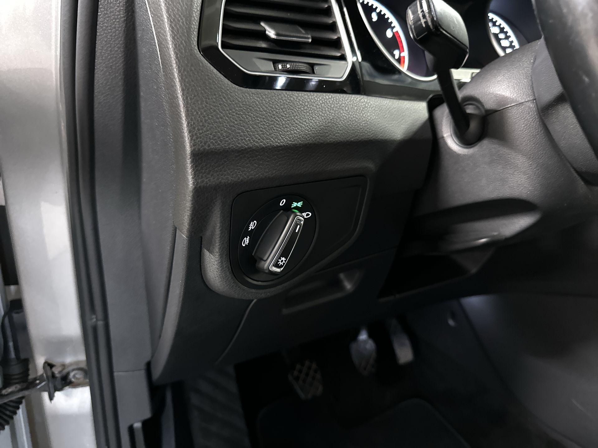 Foto van Volkswagen Golf Sportsvan