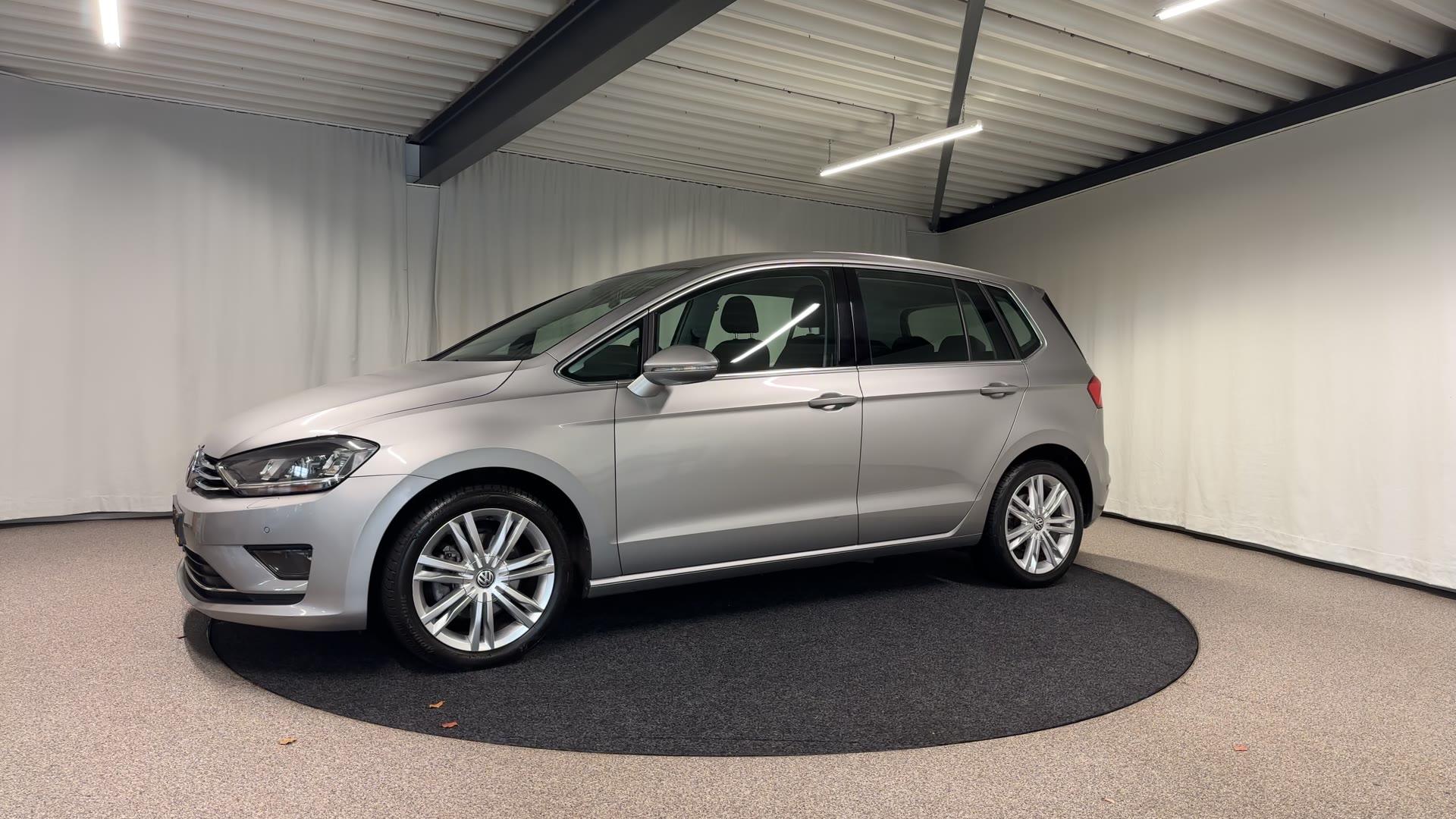 Foto van Volkswagen Golf Sportsvan
