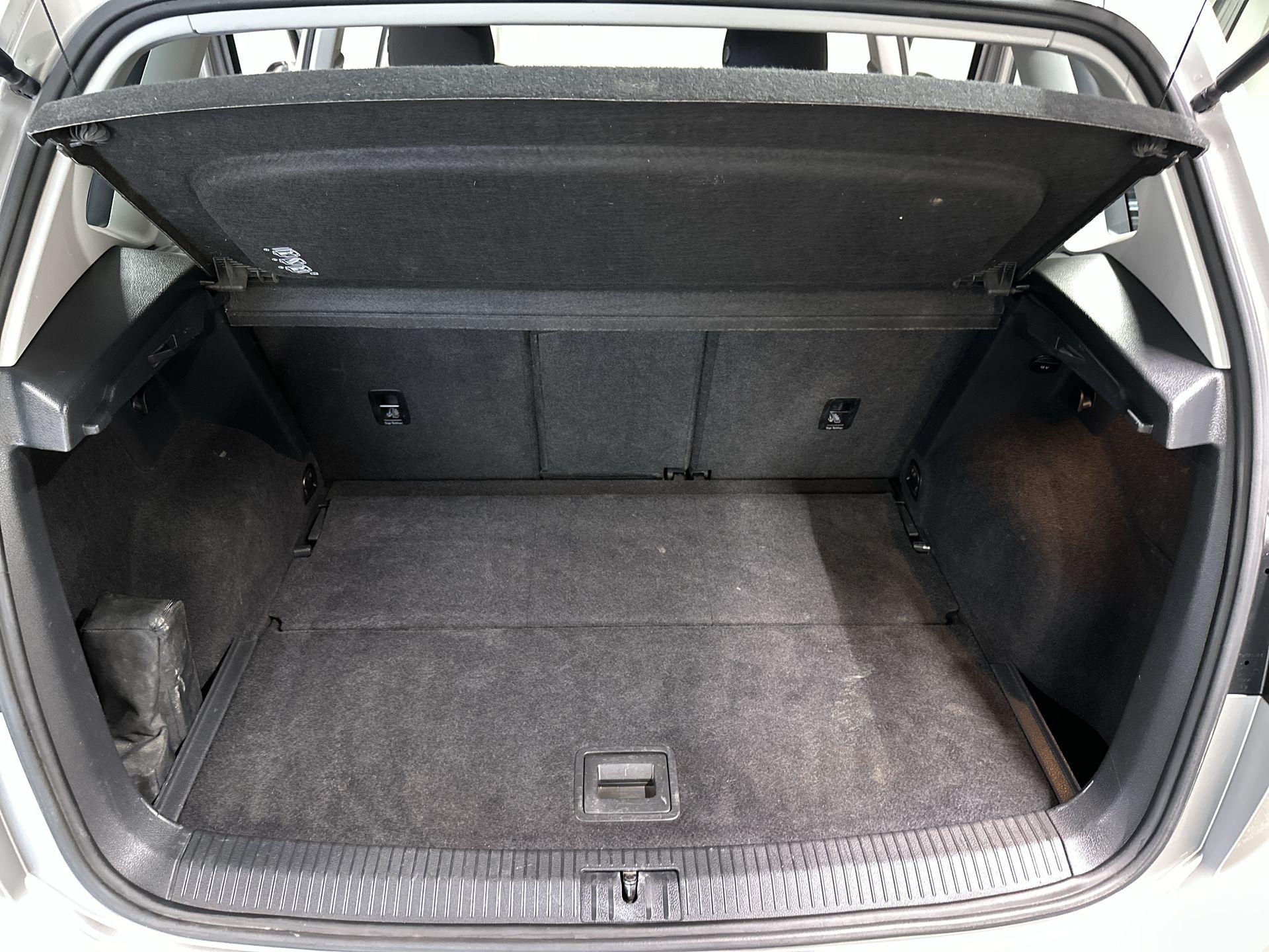 Foto van Volkswagen Golf Sportsvan