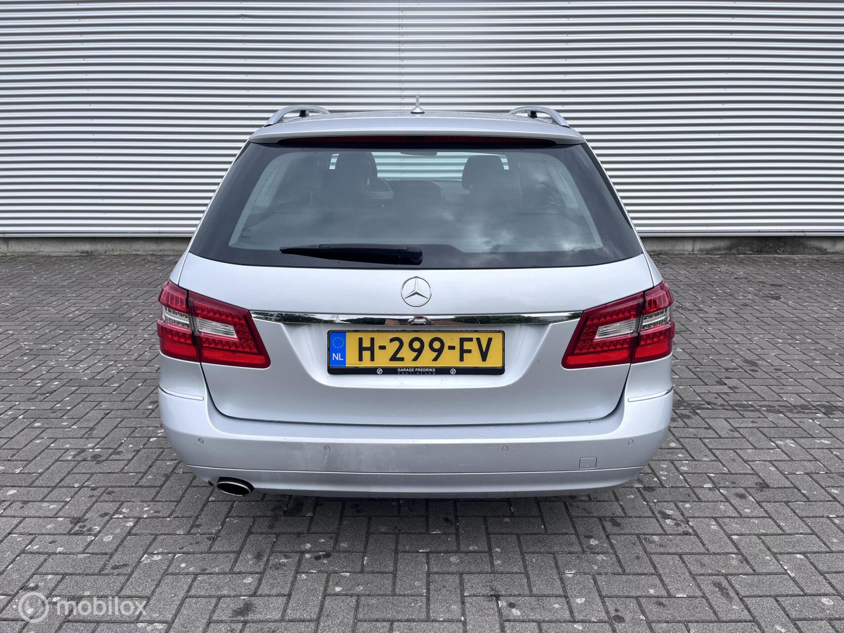 Foto van Mercedes-Benz E 200 Cgi
