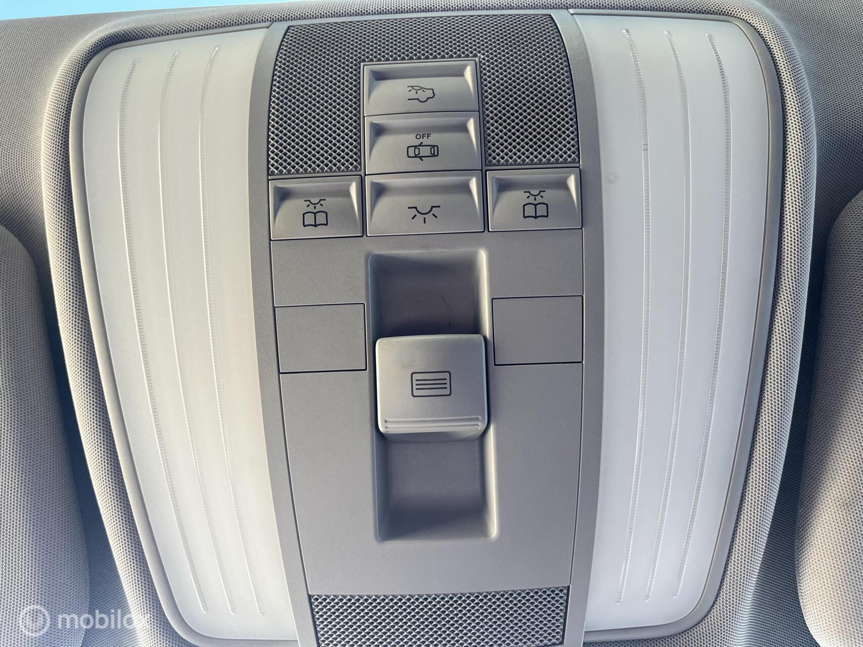 Foto van Mercedes-Benz E 200 Cgi