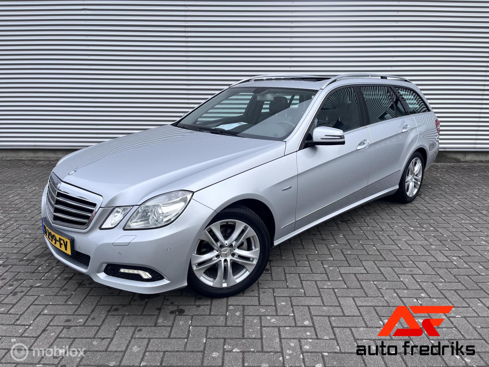 Mercedes-Benz E 200 Cgi 200 CGI Business Class Avantgarde | Pano | 2010 - voorkant