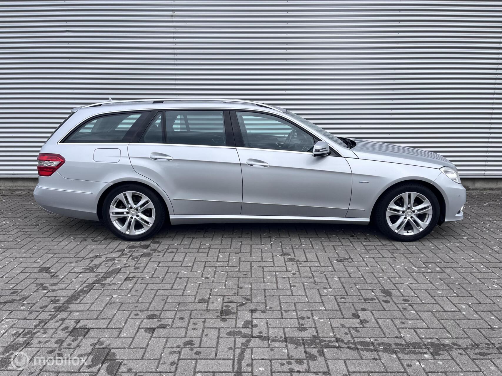 Foto van Mercedes-Benz E 200 Cgi