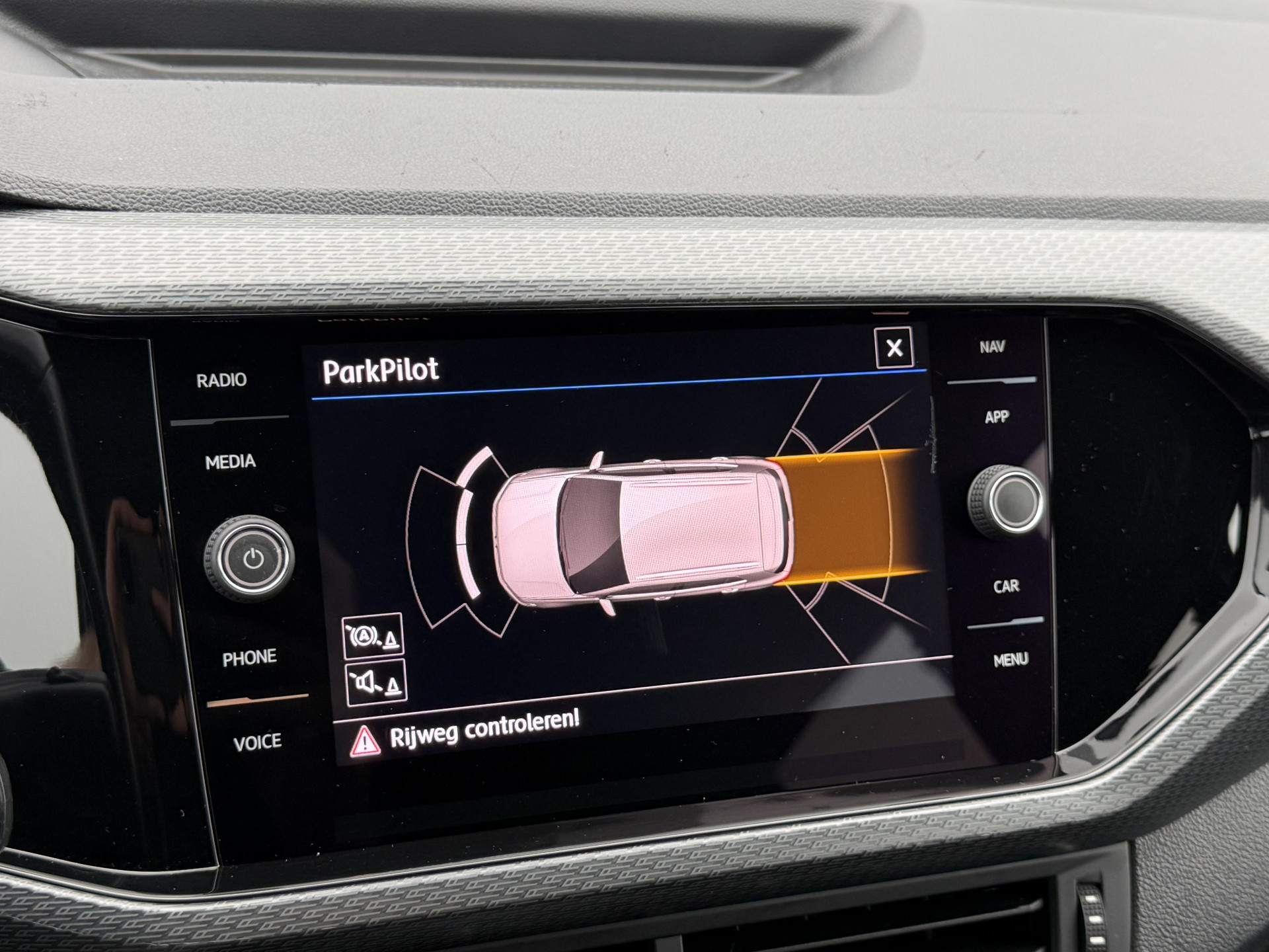 Foto van Volkswagen T-cross