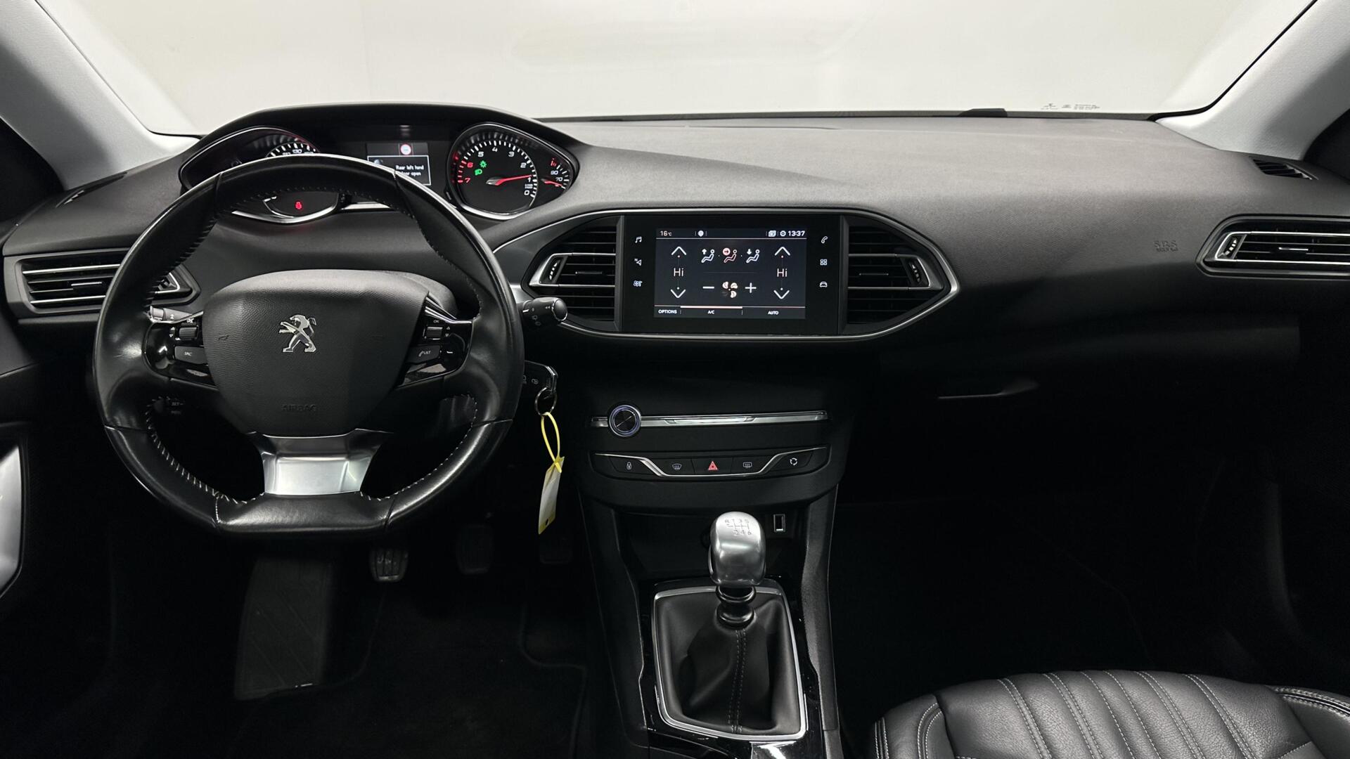Foto van Peugeot 308 SW