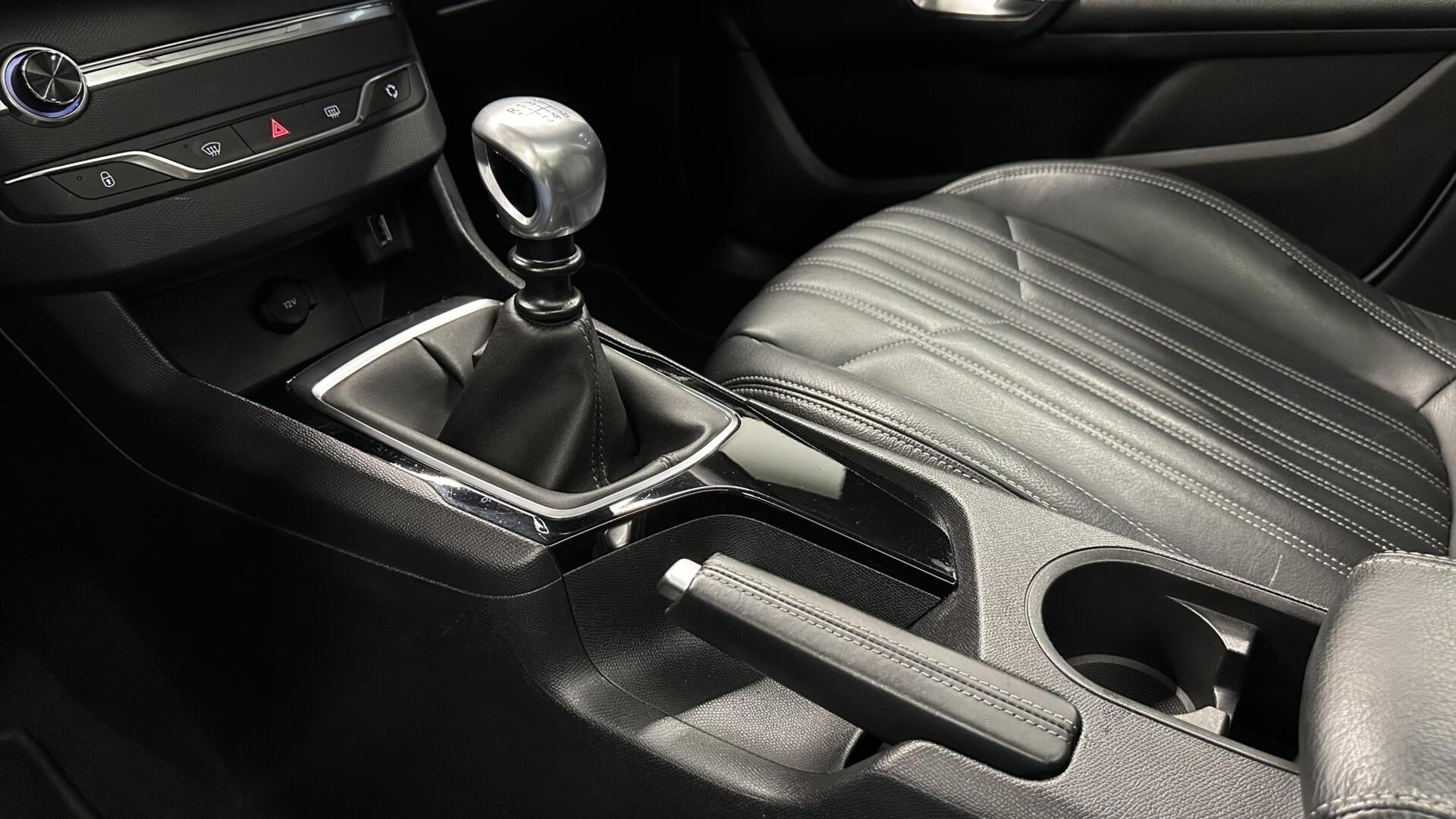 Foto van Peugeot 308 SW