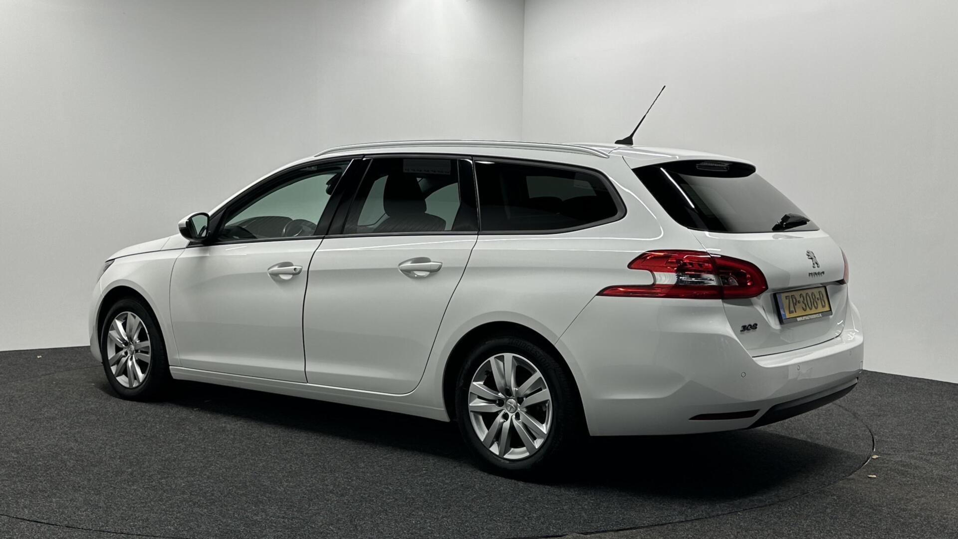 Foto van Peugeot 308 SW