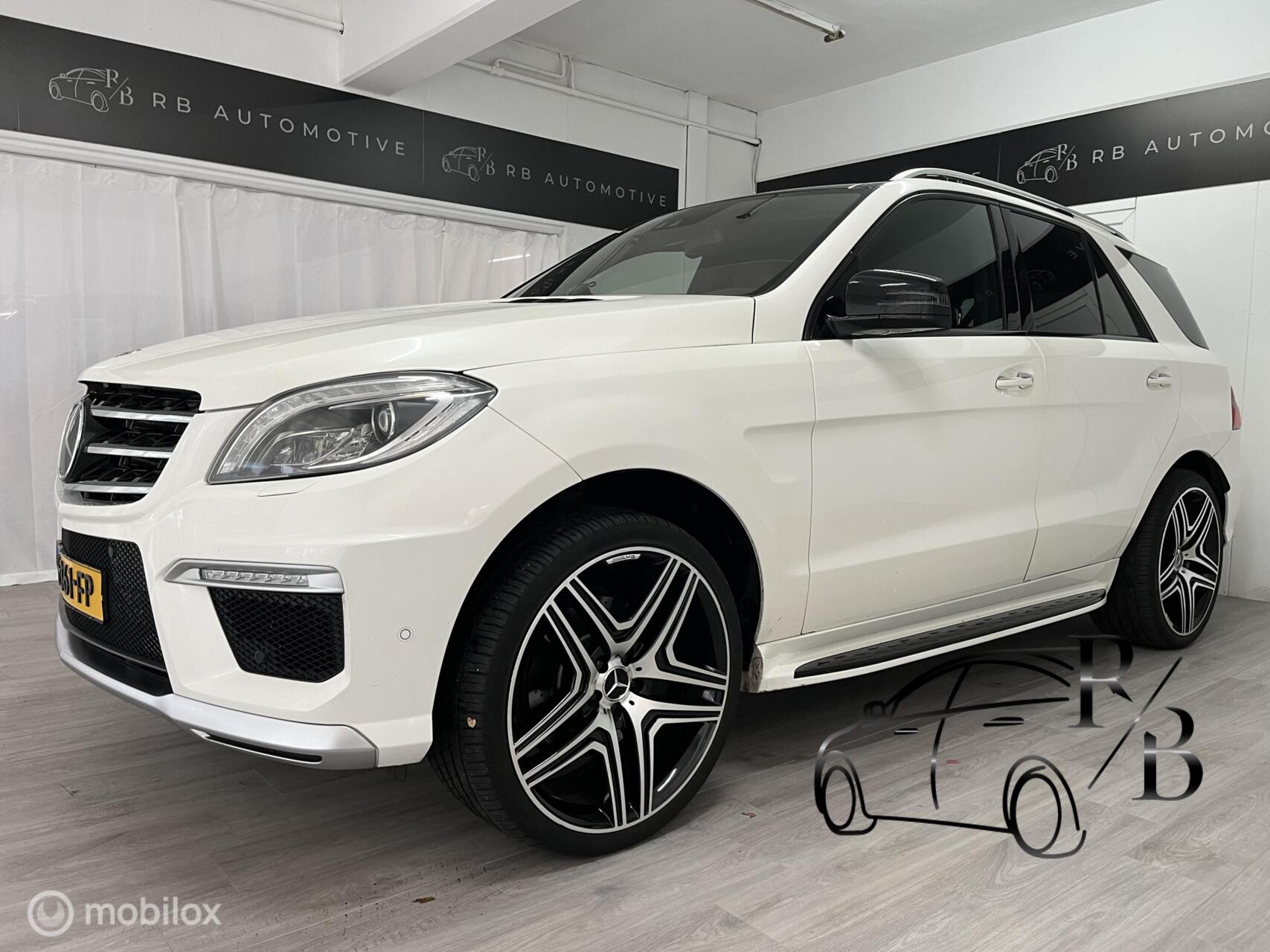 Mercedes-Benz M-klasse 350 BlueTEC Edition 1 VOLLEDIG 63 AMG UITGEVOERD 2012 - voorkant