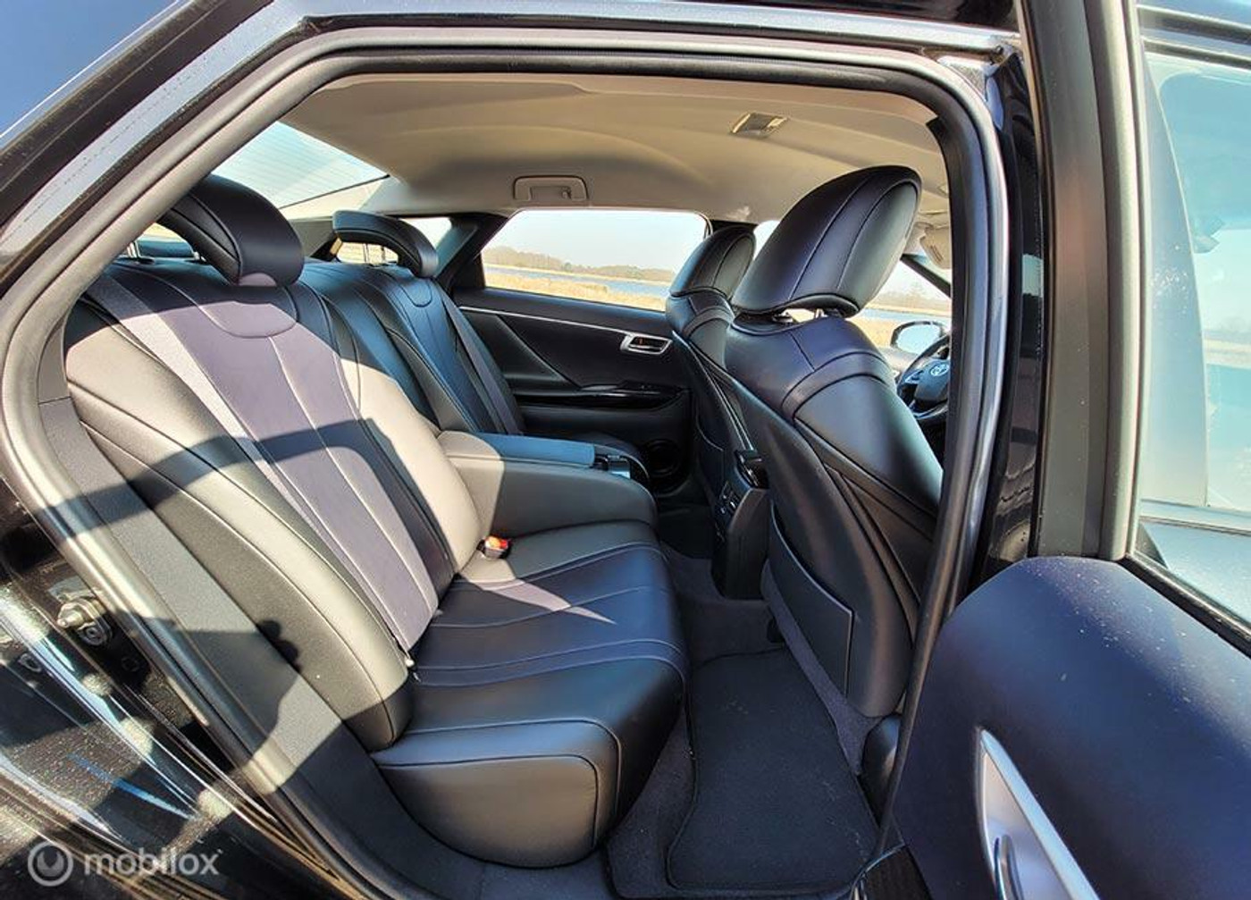 Foto van Toyota Mirai