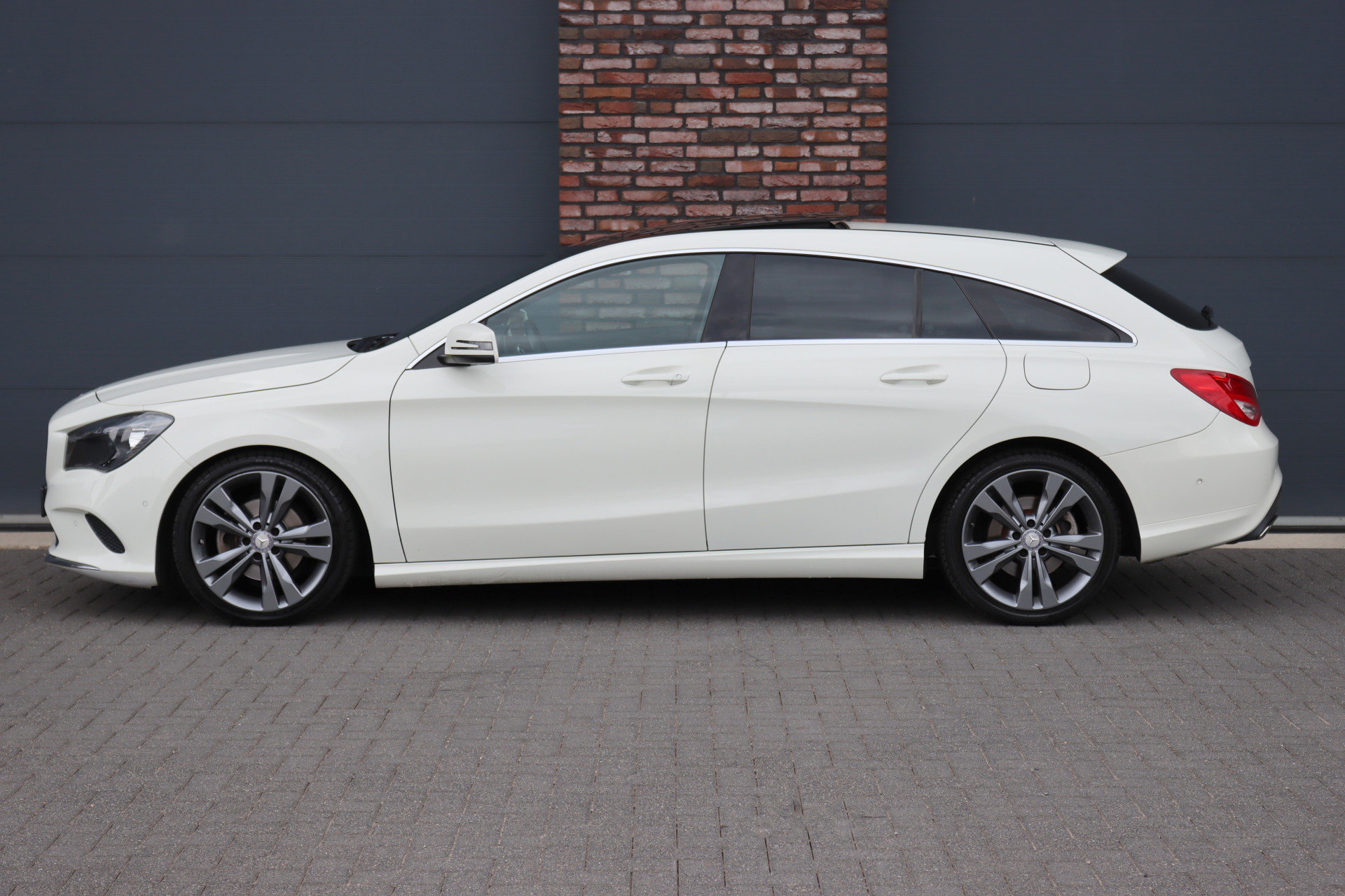 Foto van Mercedes-Benz Cla 200
