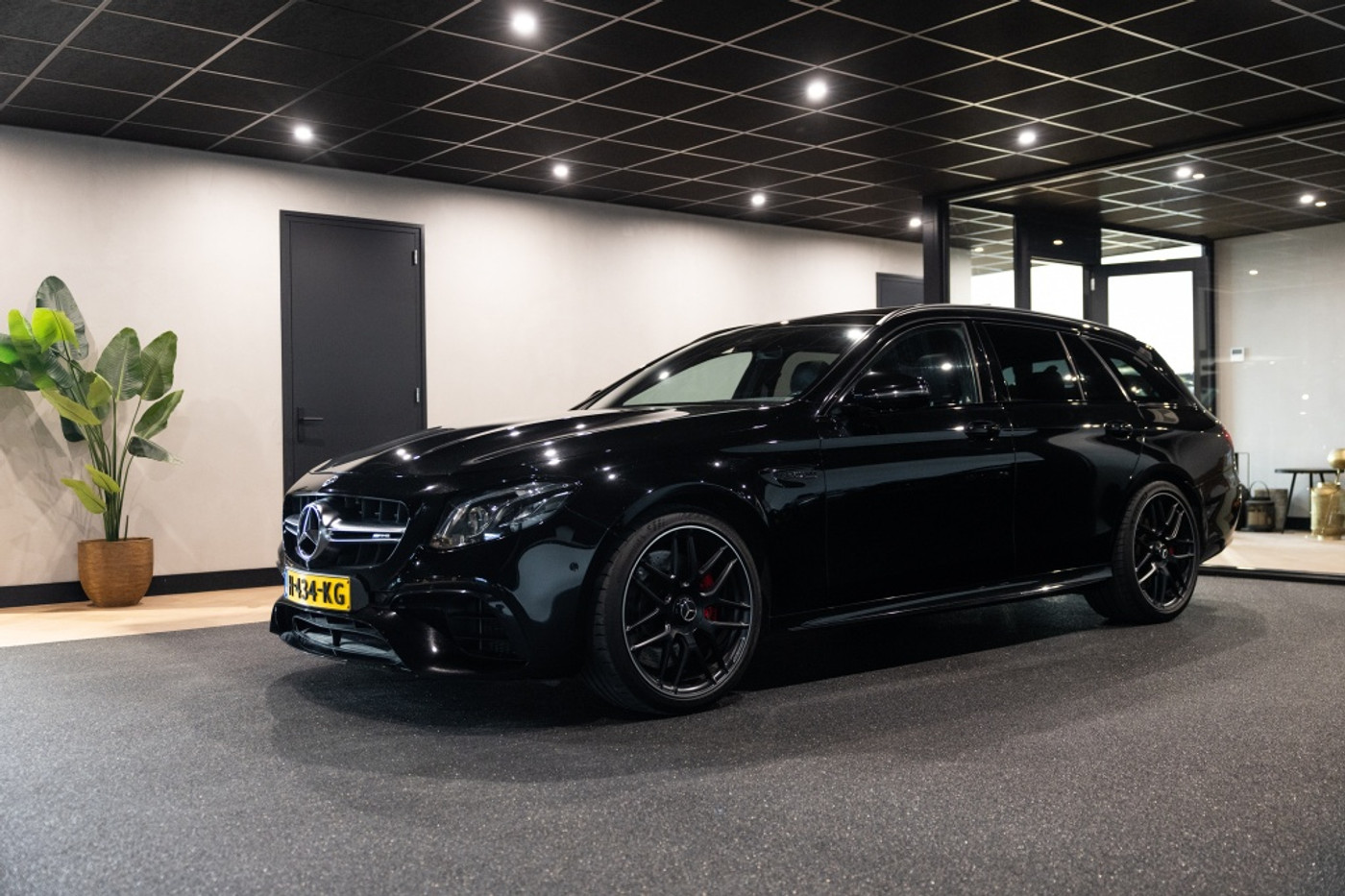 Foto van Mercedes-Benz AMG E 63 S