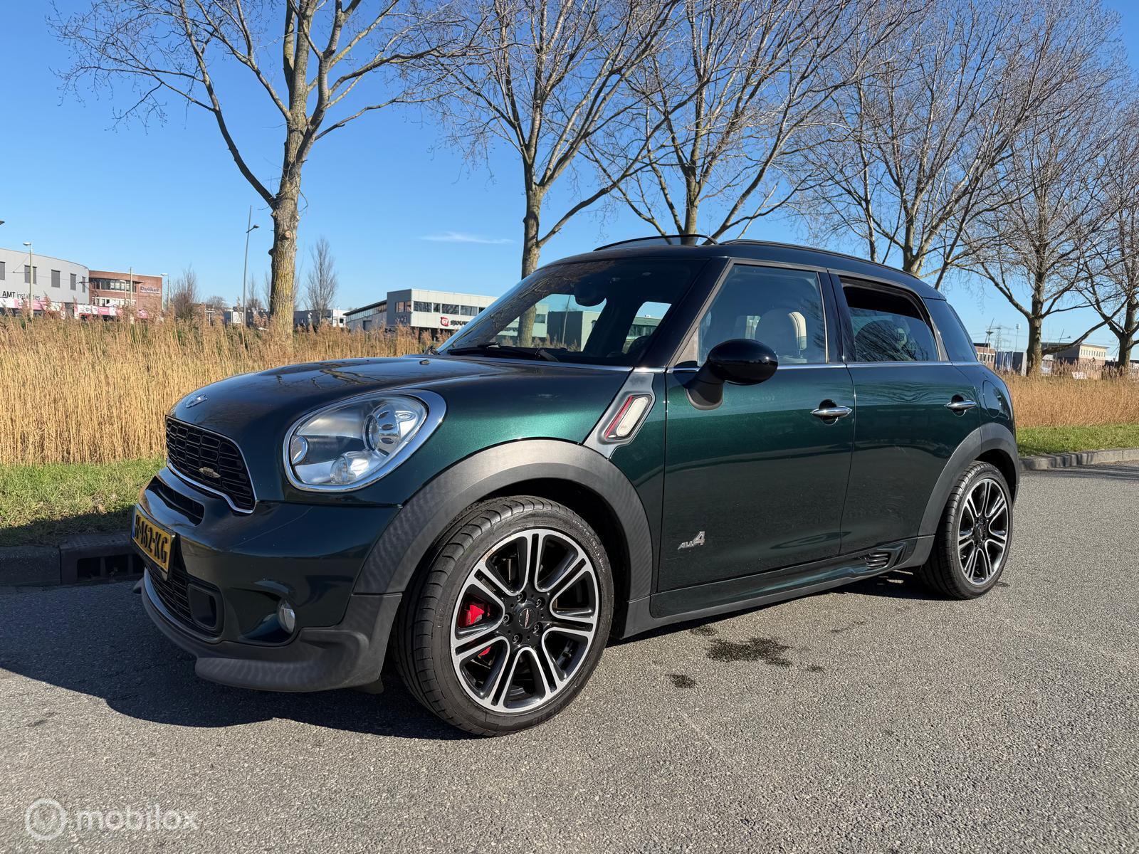 Mini Countryman 1.6 John Cooper Works ALL4 Chili 2014 - voorkant