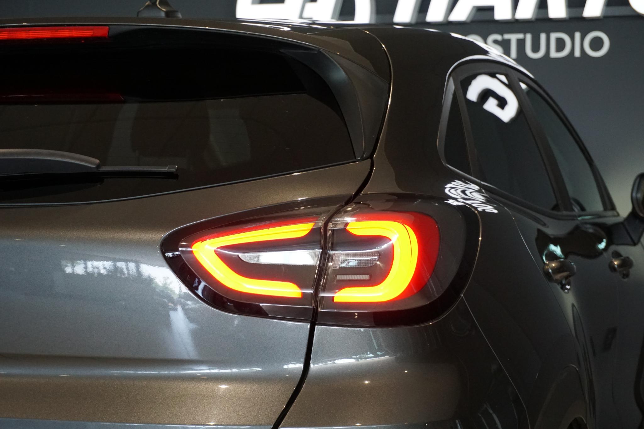 Foto van Ford Puma