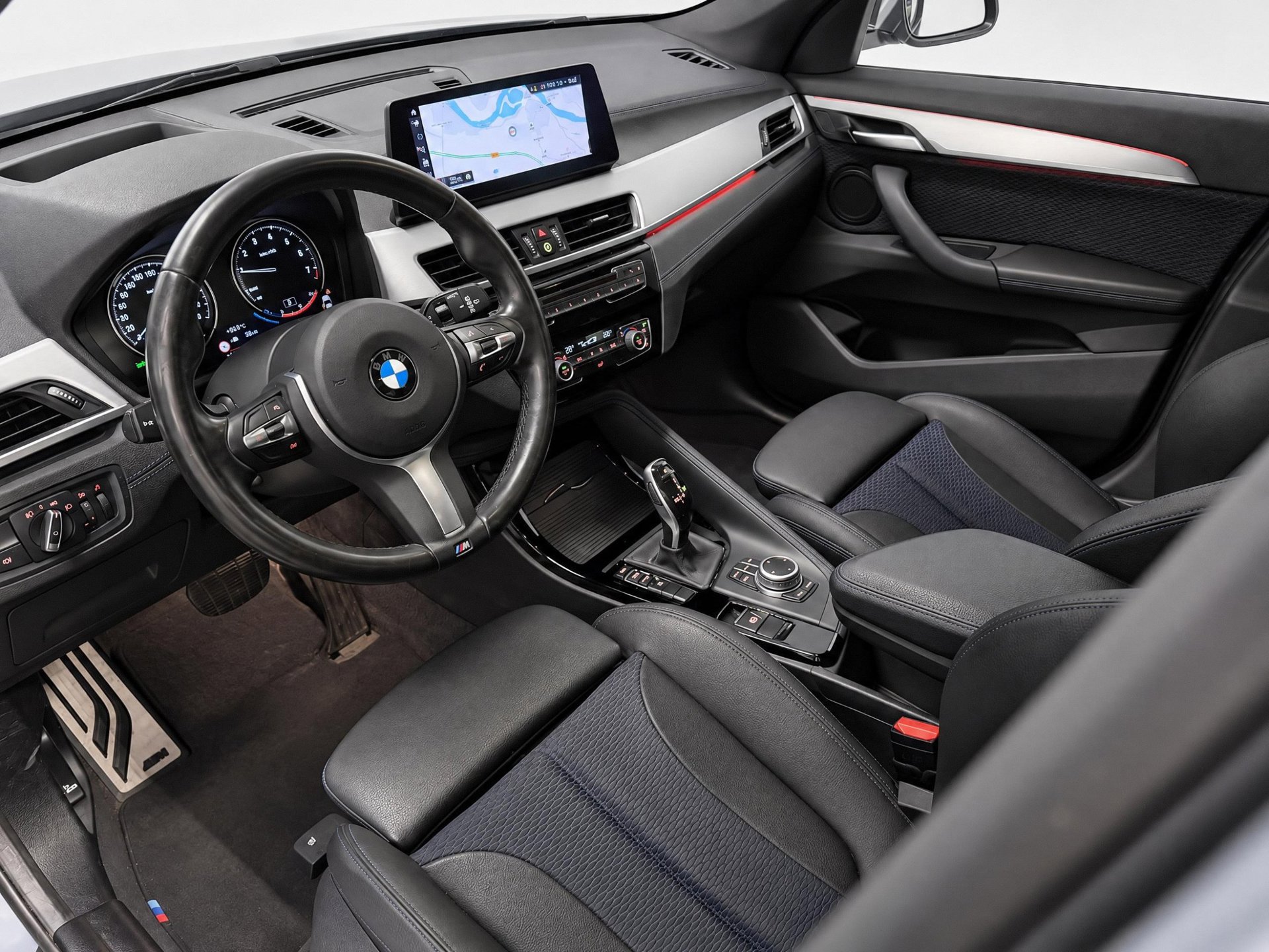 Foto van BMW X1 Sdrive18i