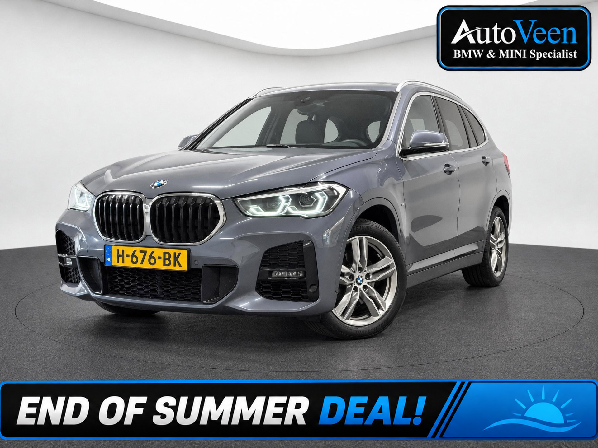 BMW X1 Sdrive18i SDrive18i Executive Edition (M-SPORT, LED, HUD, CAMERA,TREKHAAK) 2020 - voorkant