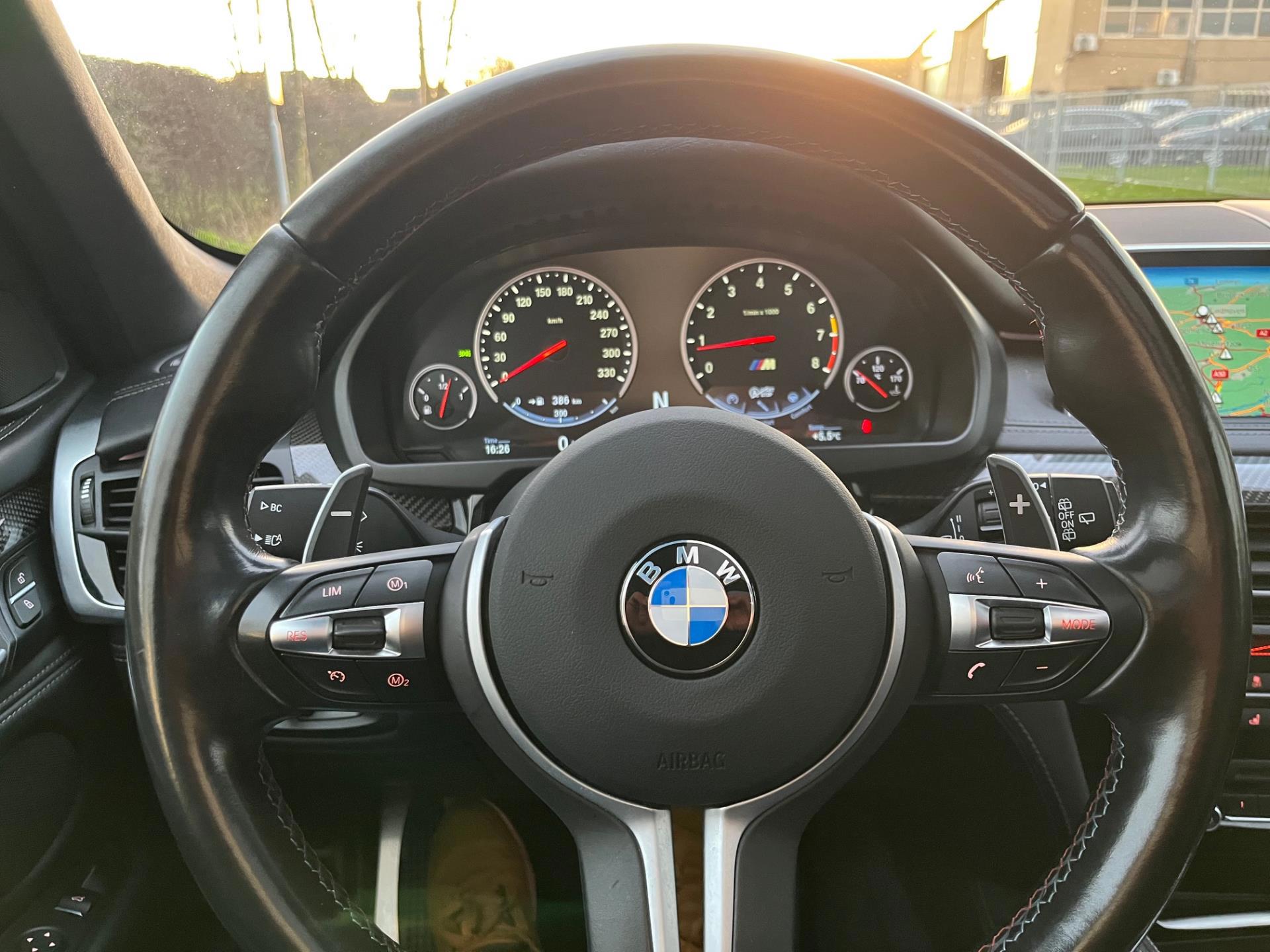 Foto van BMW X5 M
