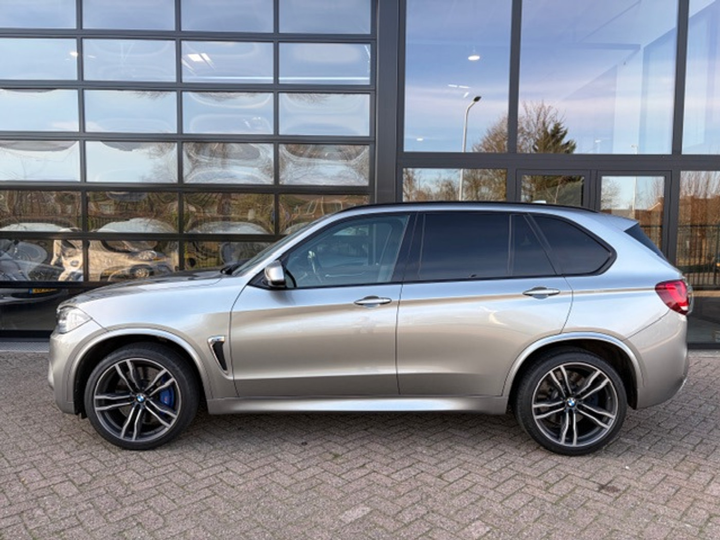 Foto van BMW X5 M