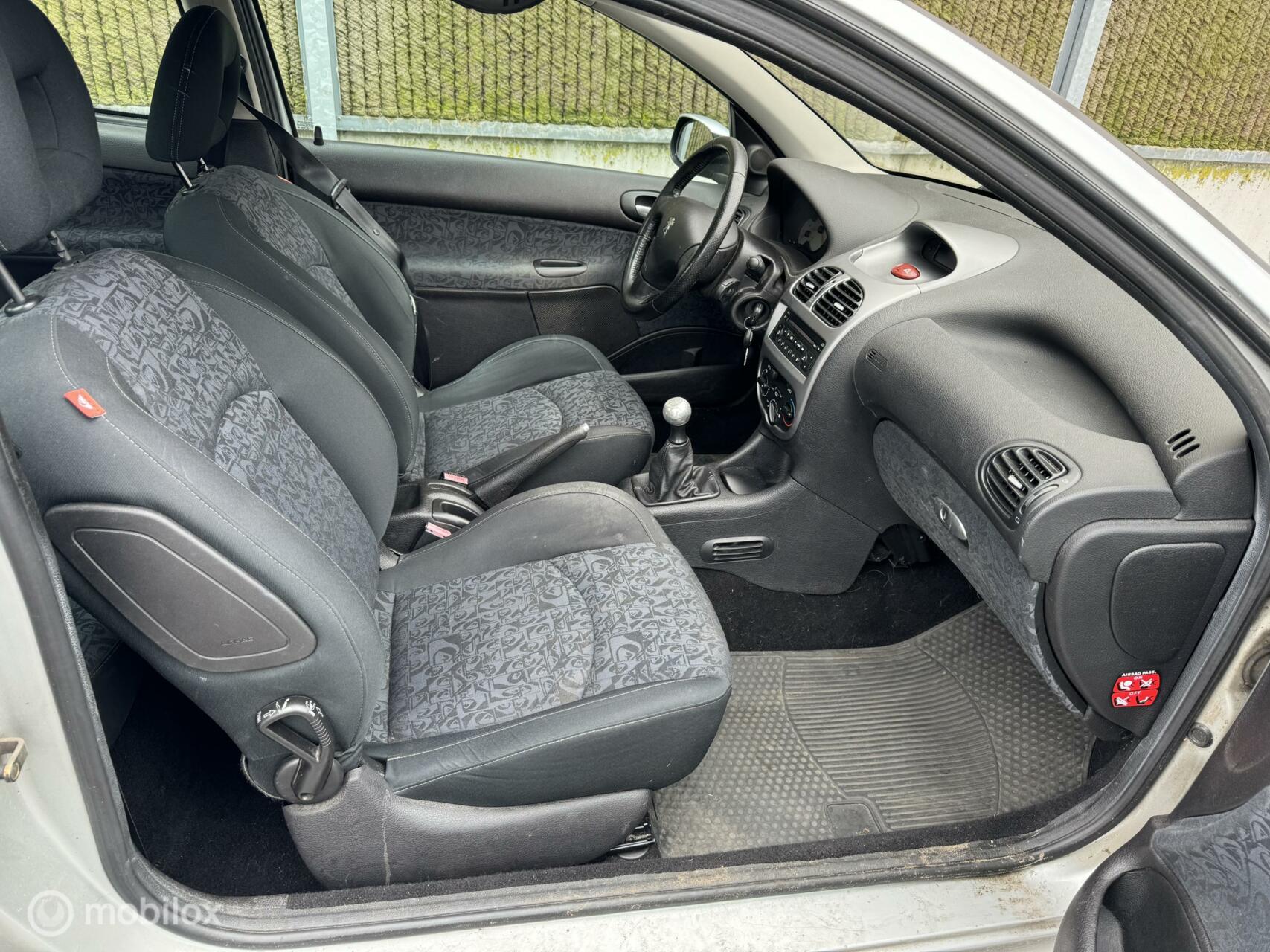 Foto van Peugeot 206