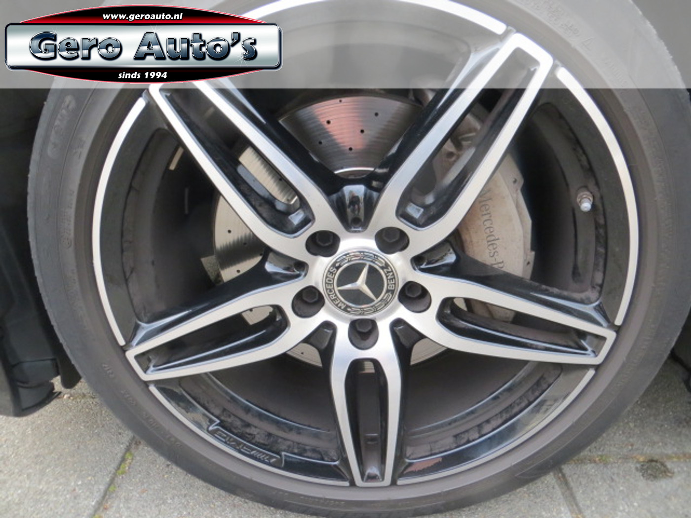 Foto van Mercedes-Benz E 200