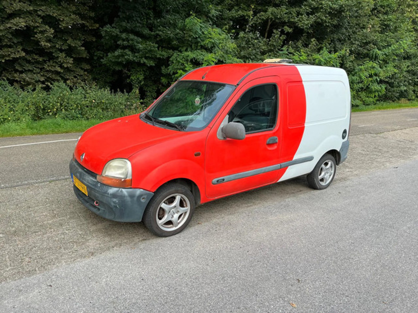 Renault Kangoo 1.2 1.2I BENZINE 2000 - voorkant