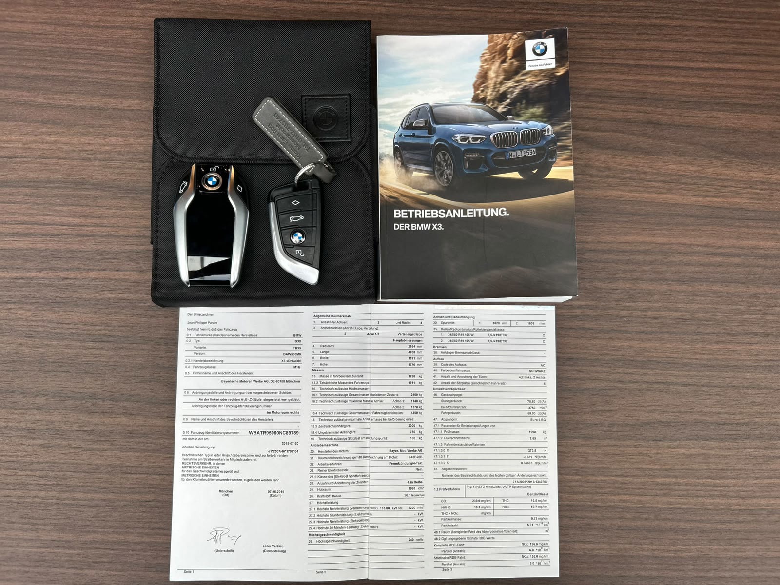 Foto van BMW X3 Xdrive30i