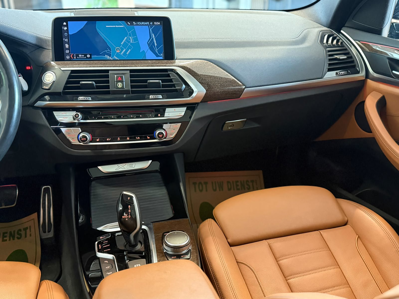 Foto van BMW X3 Xdrive30i