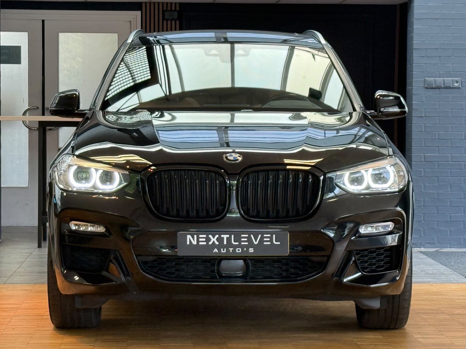 Foto van BMW X3 Xdrive30i