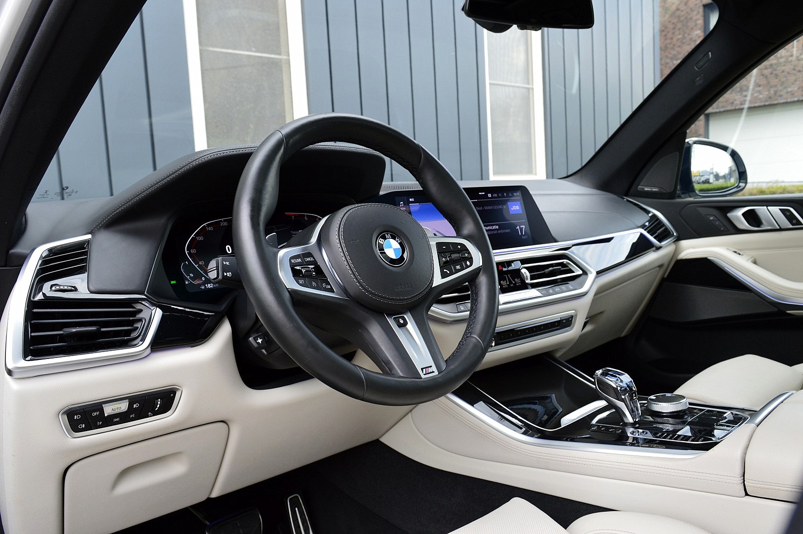 Foto van BMW X5 Xdrive40i