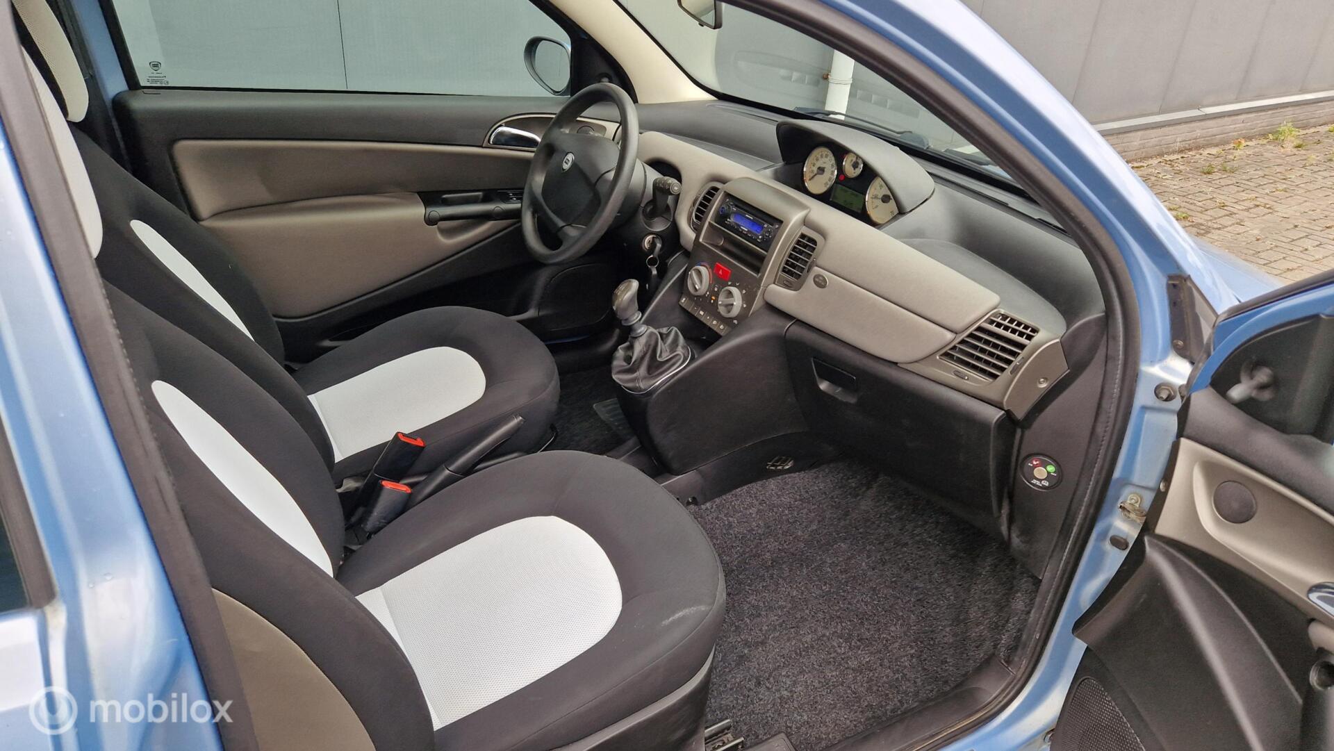 Foto van Lancia Lancia Ypsilon