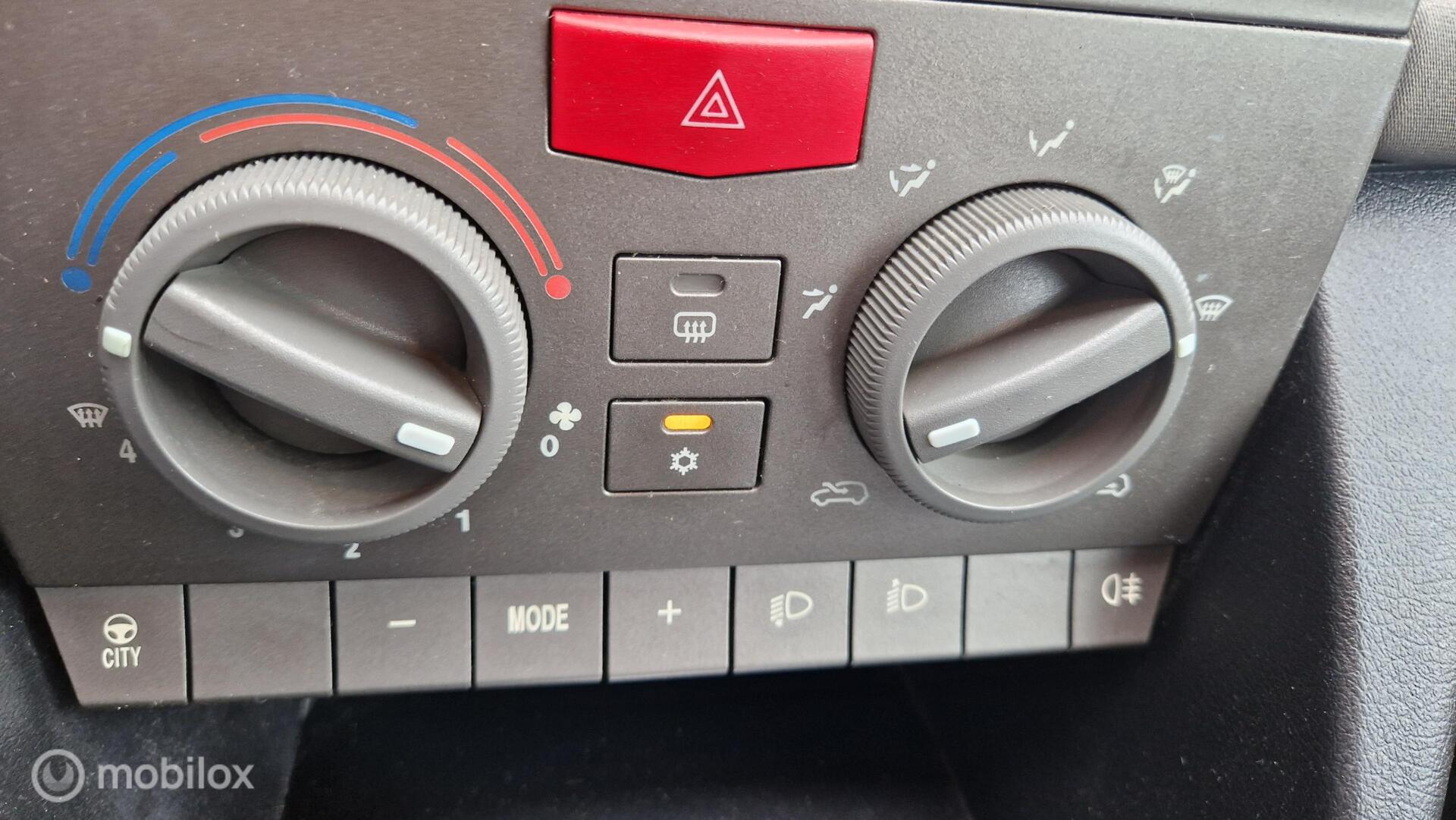 Foto van Lancia Lancia Ypsilon