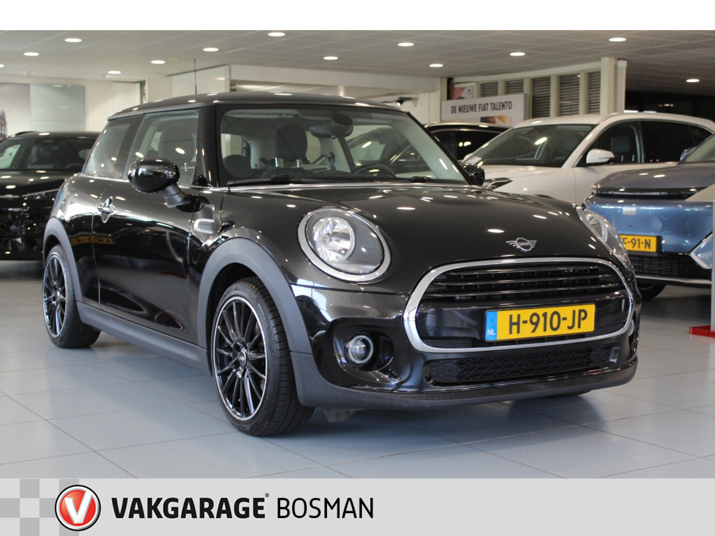 Mini Cooper 1.5 Cooper/CARPLAY/CRUISE/AIRCO 2020 - voorkant