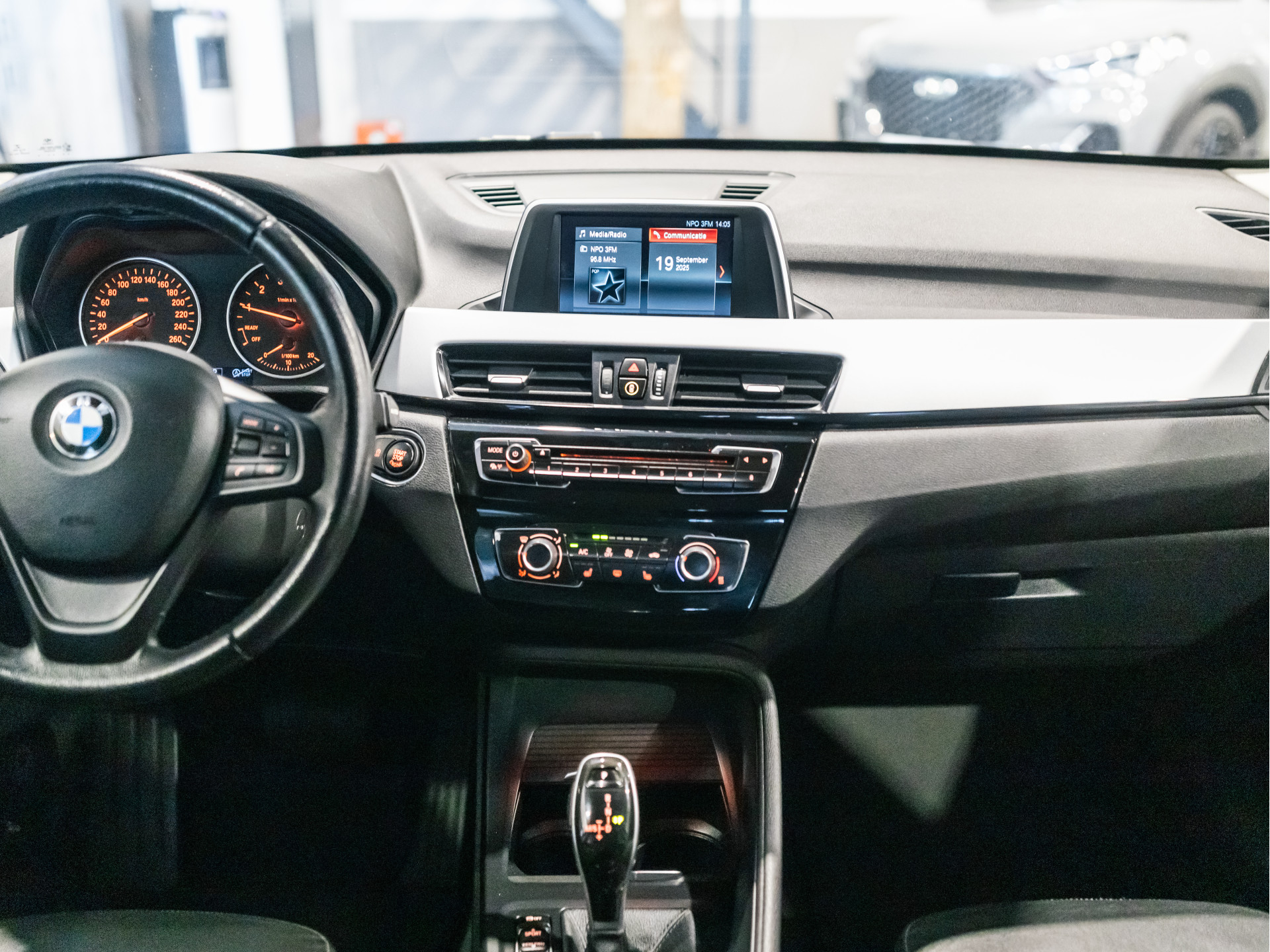 Foto van BMW X1