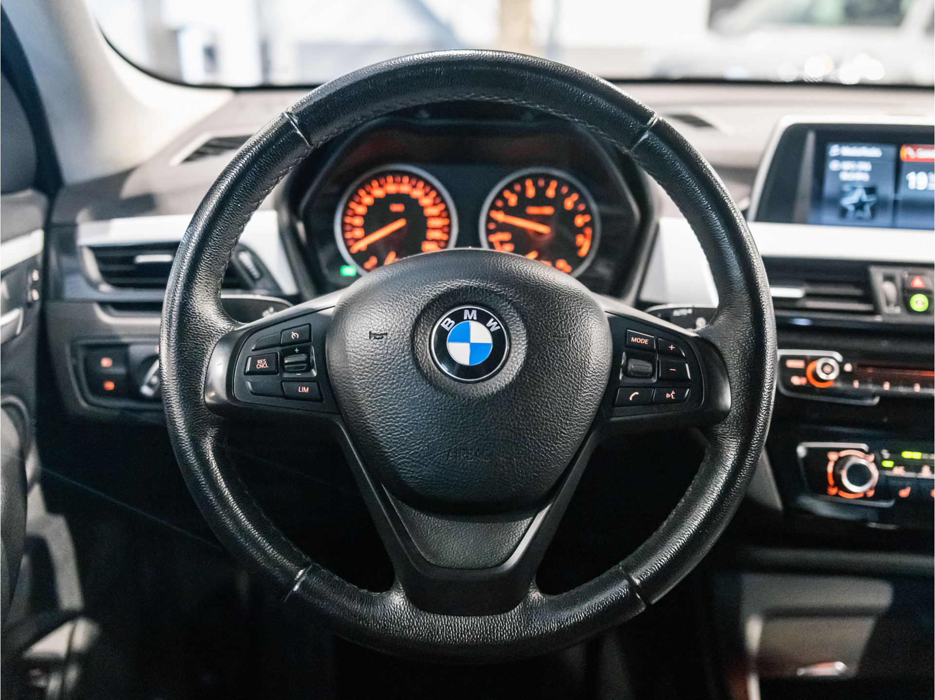 Foto van BMW X1