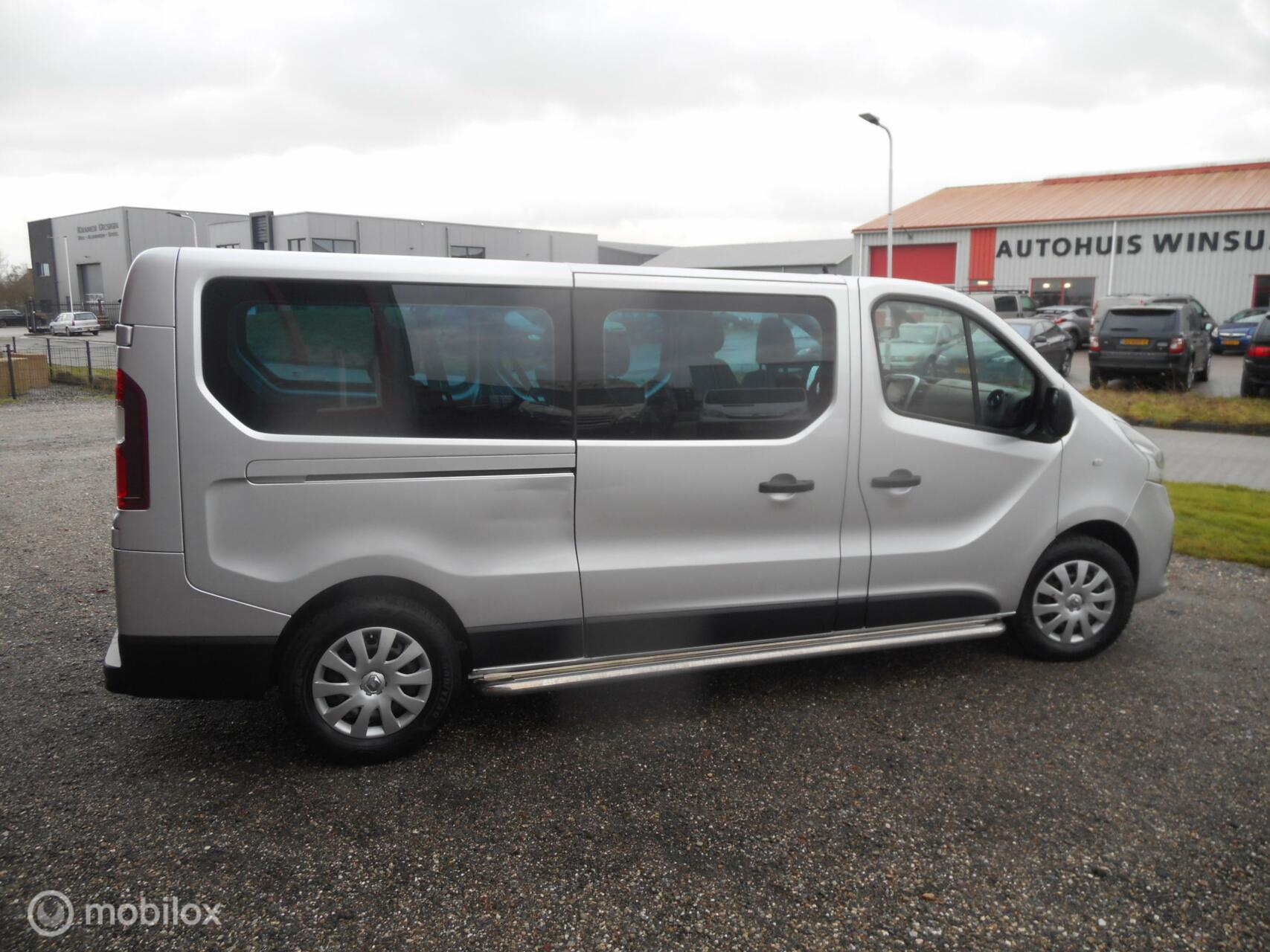 Foto van Renault Trafic Passenger