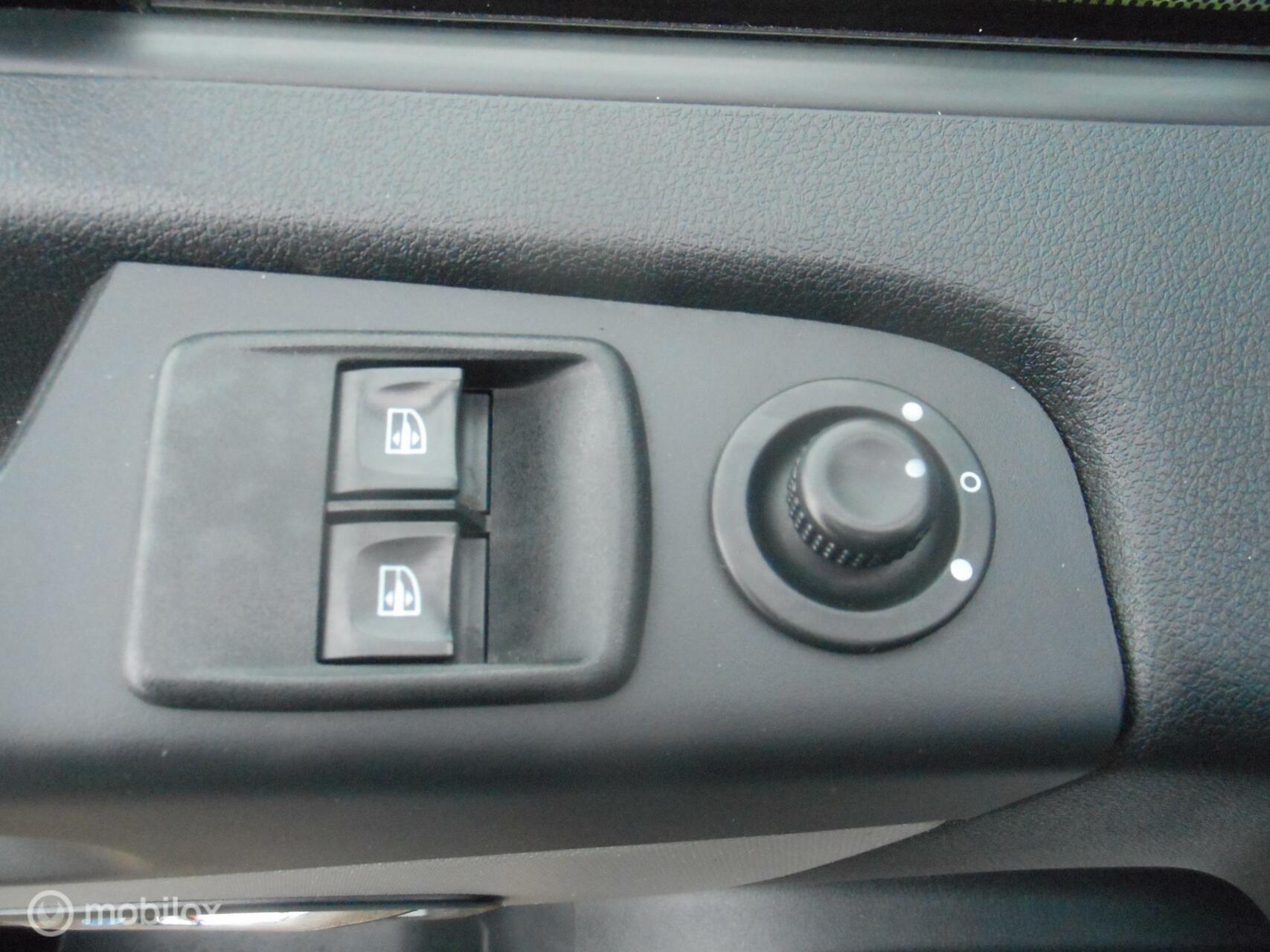 Foto van Renault Trafic Passenger