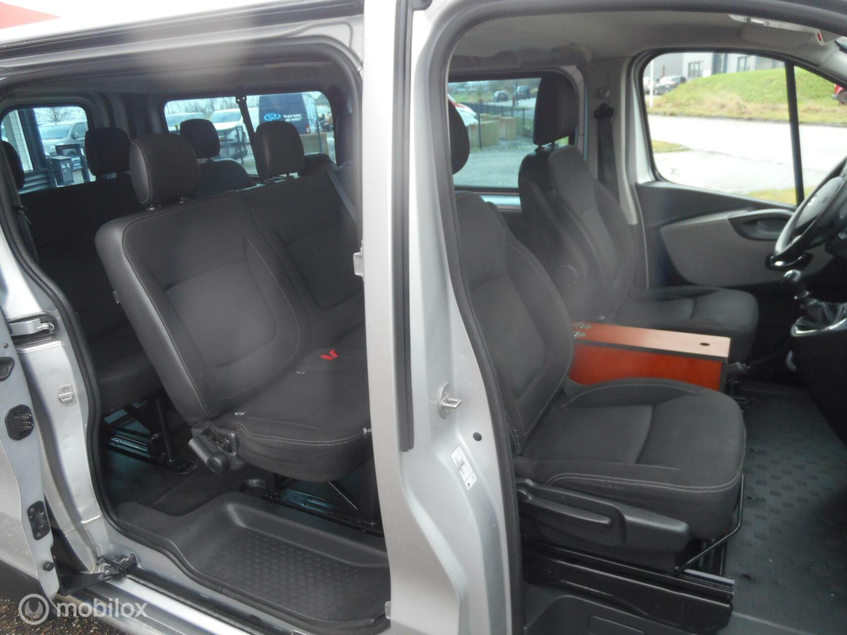 Foto van Renault Trafic Passenger