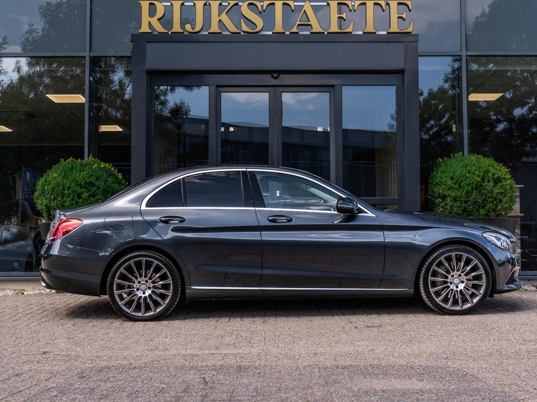 Foto van Mercedes-Benz C 350 E