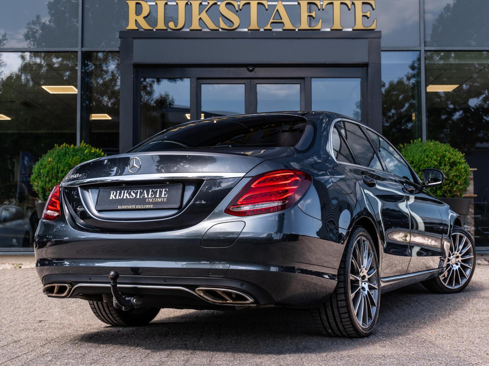 Foto van Mercedes-Benz C 350 E