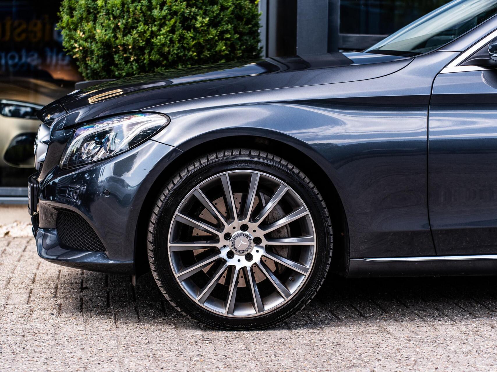 Foto van Mercedes-Benz C 350 E