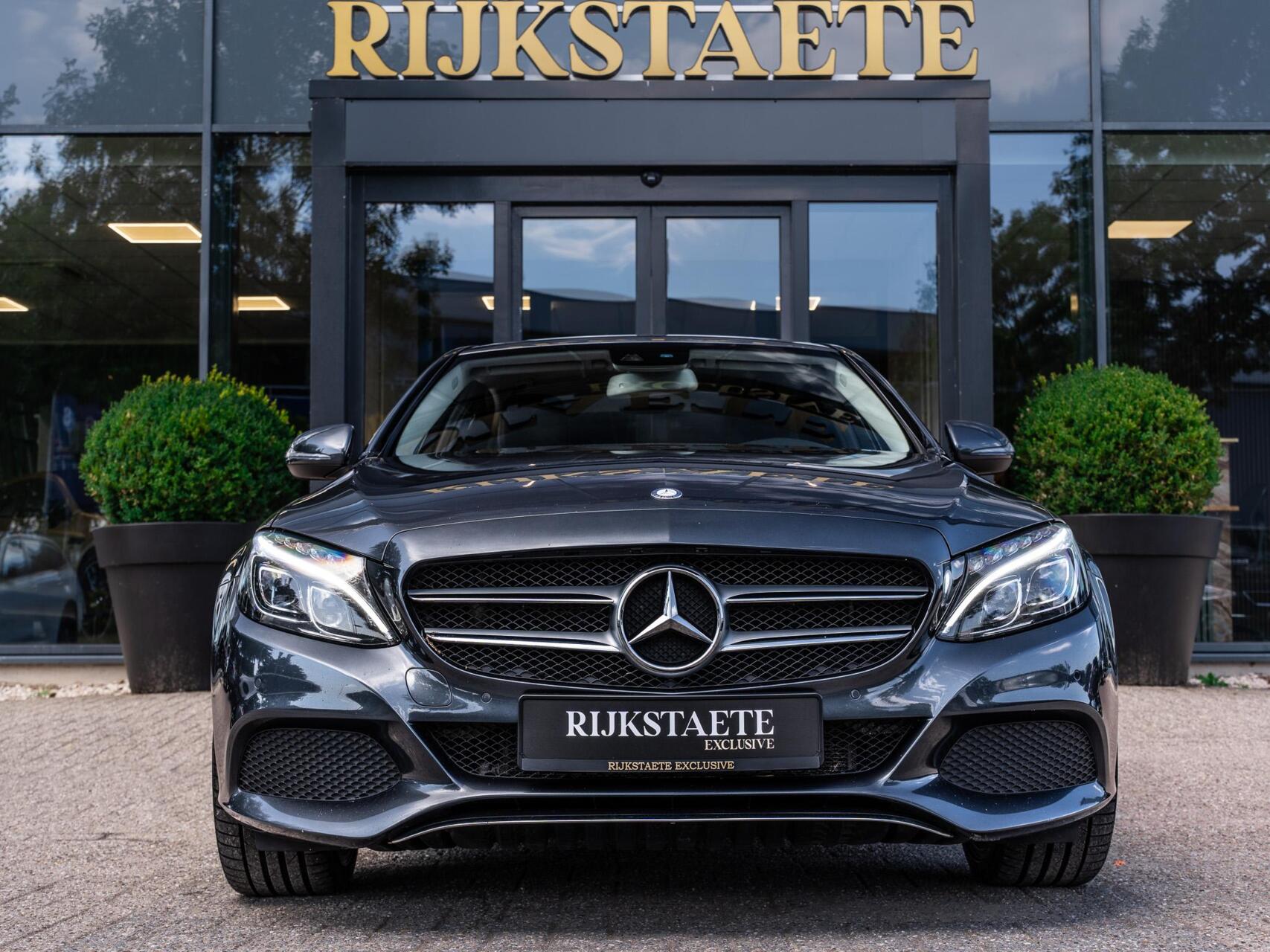 Foto van Mercedes-Benz C 350 E